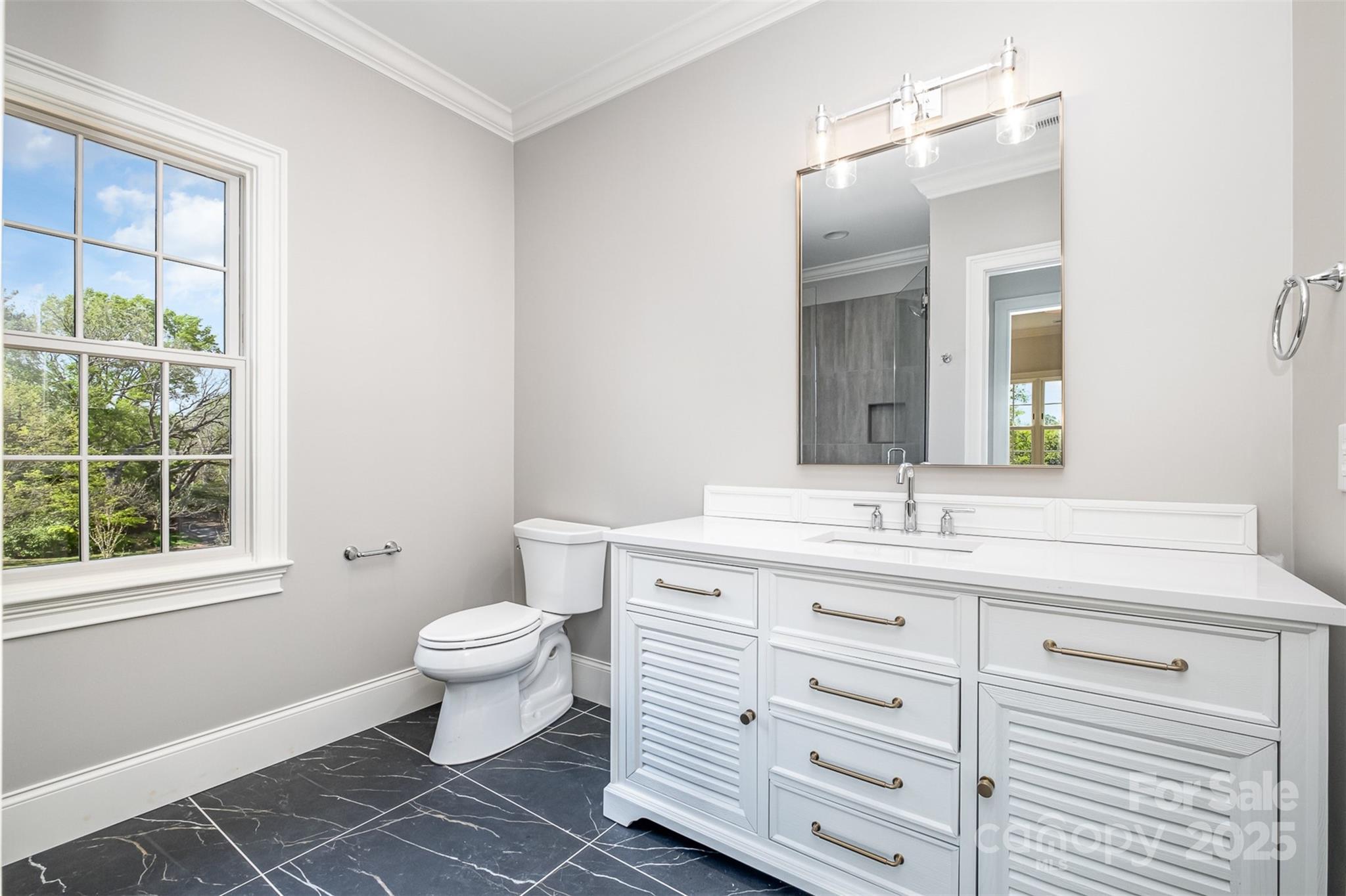 4008 Nettie Court 3 Property Photo 28