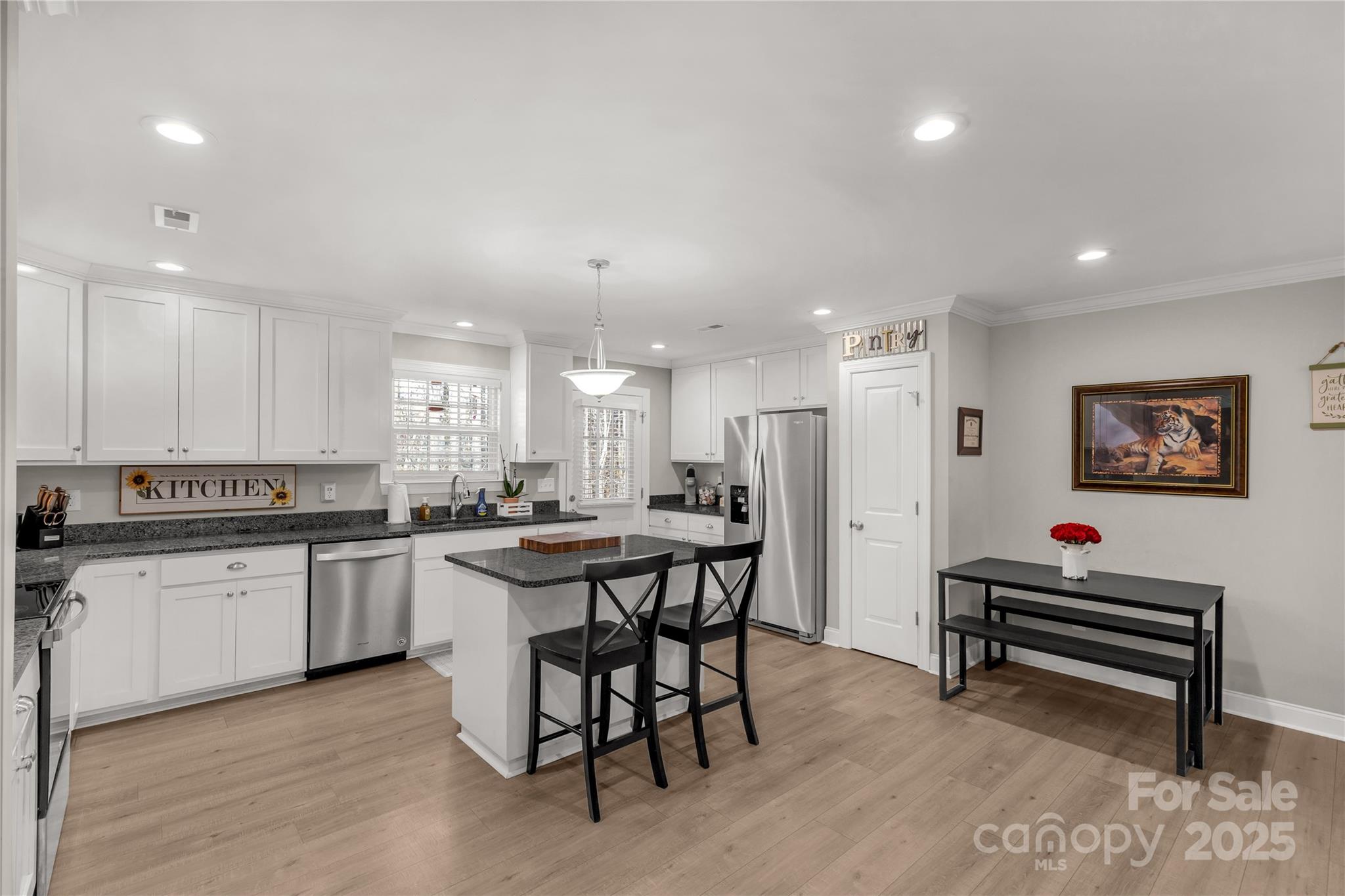 3041 Mulberry Lane Property Photo