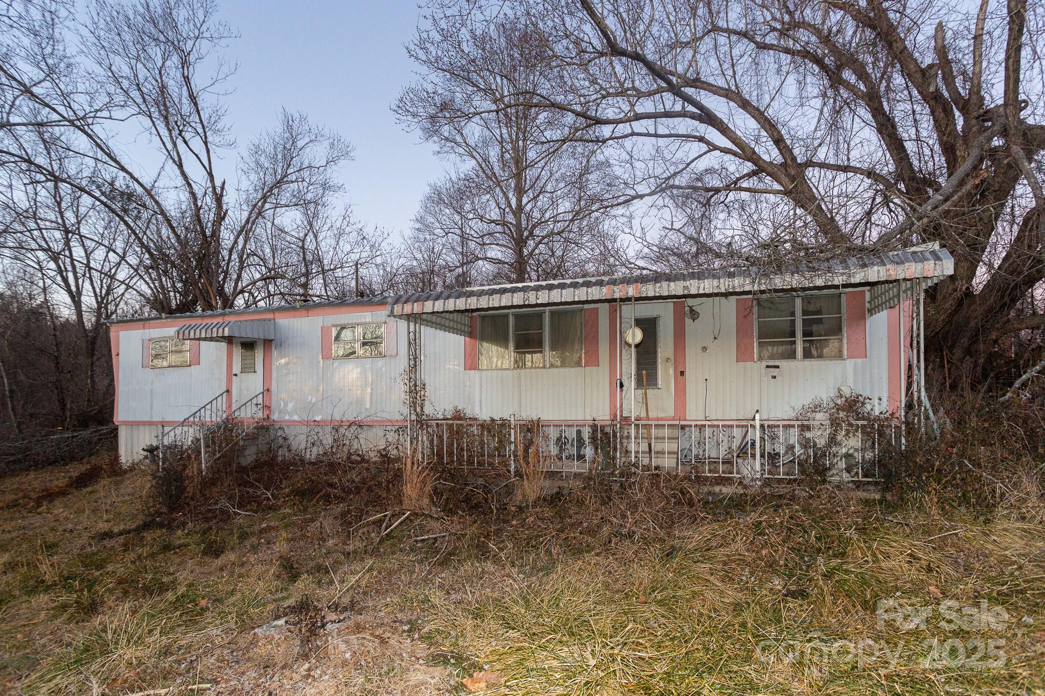 38 Elkwood Avenue Property Photo