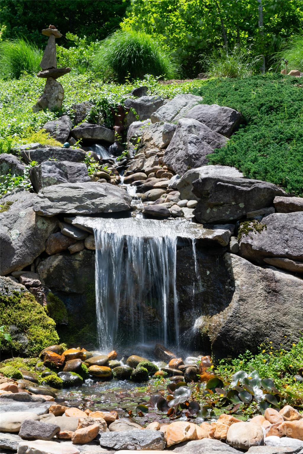 1 Wood Haven Lane Property Photo 7