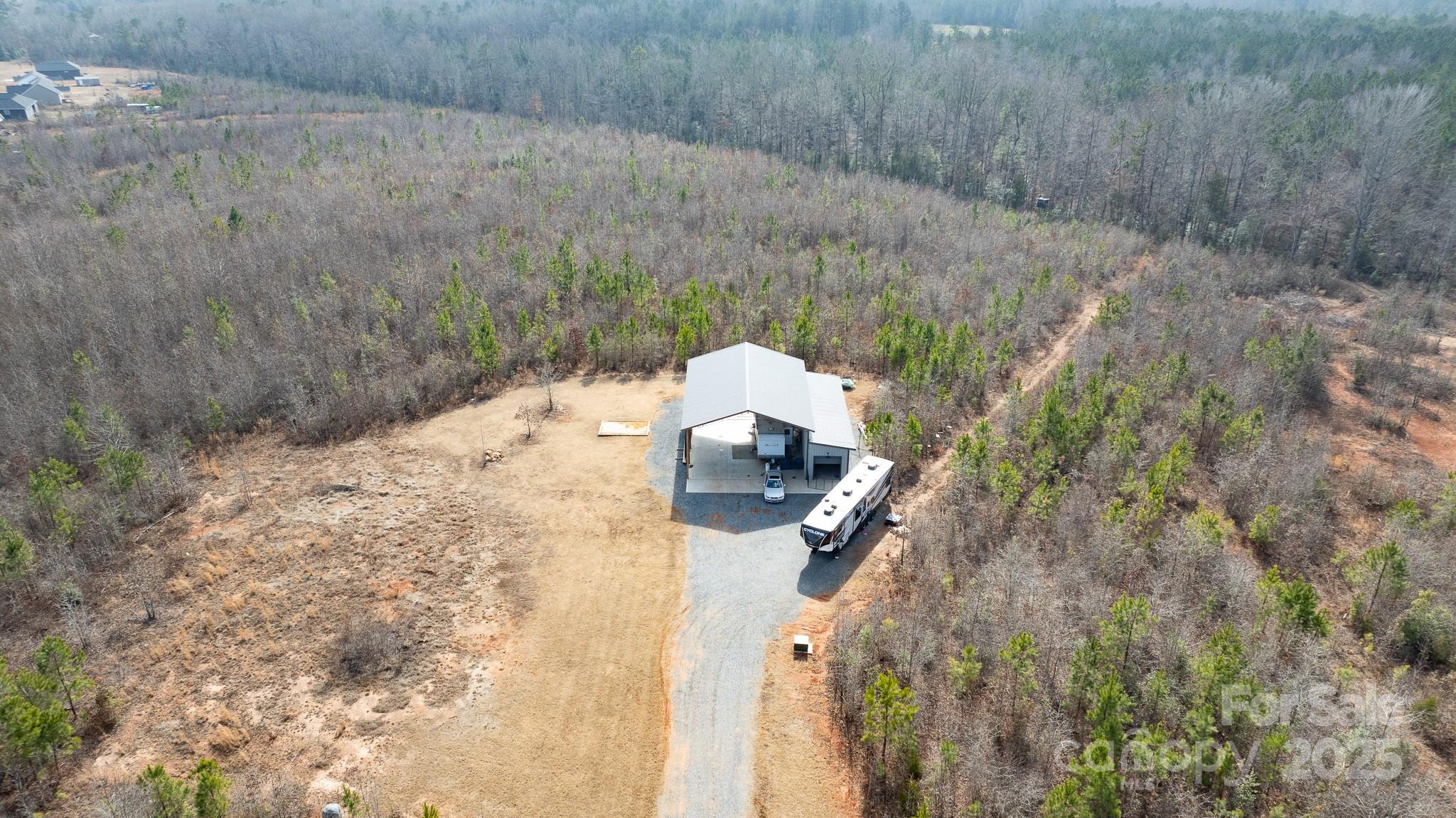 1072 Fincher Road Property Photo