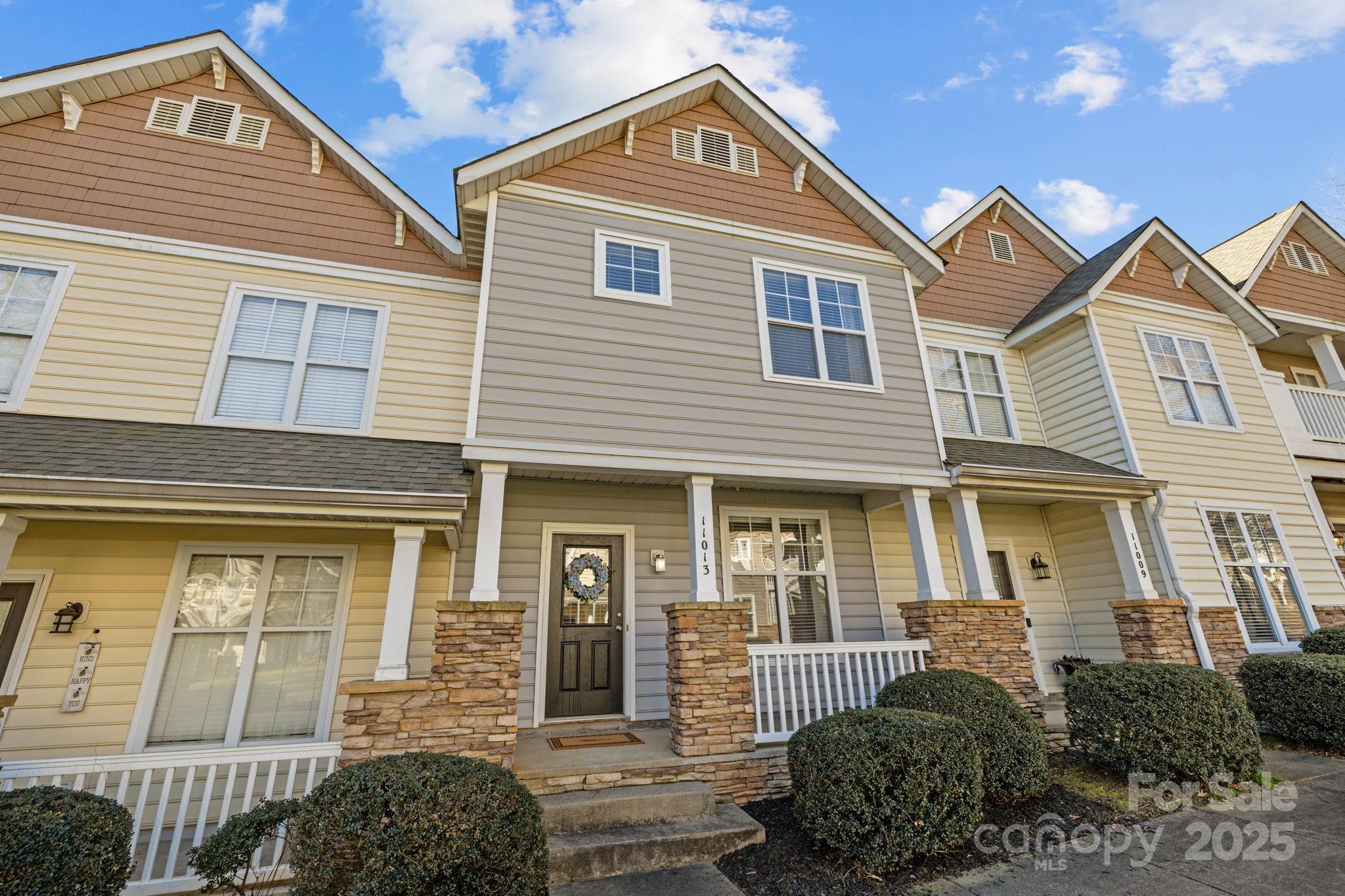 11013 Dundarrach Lane Property Photo