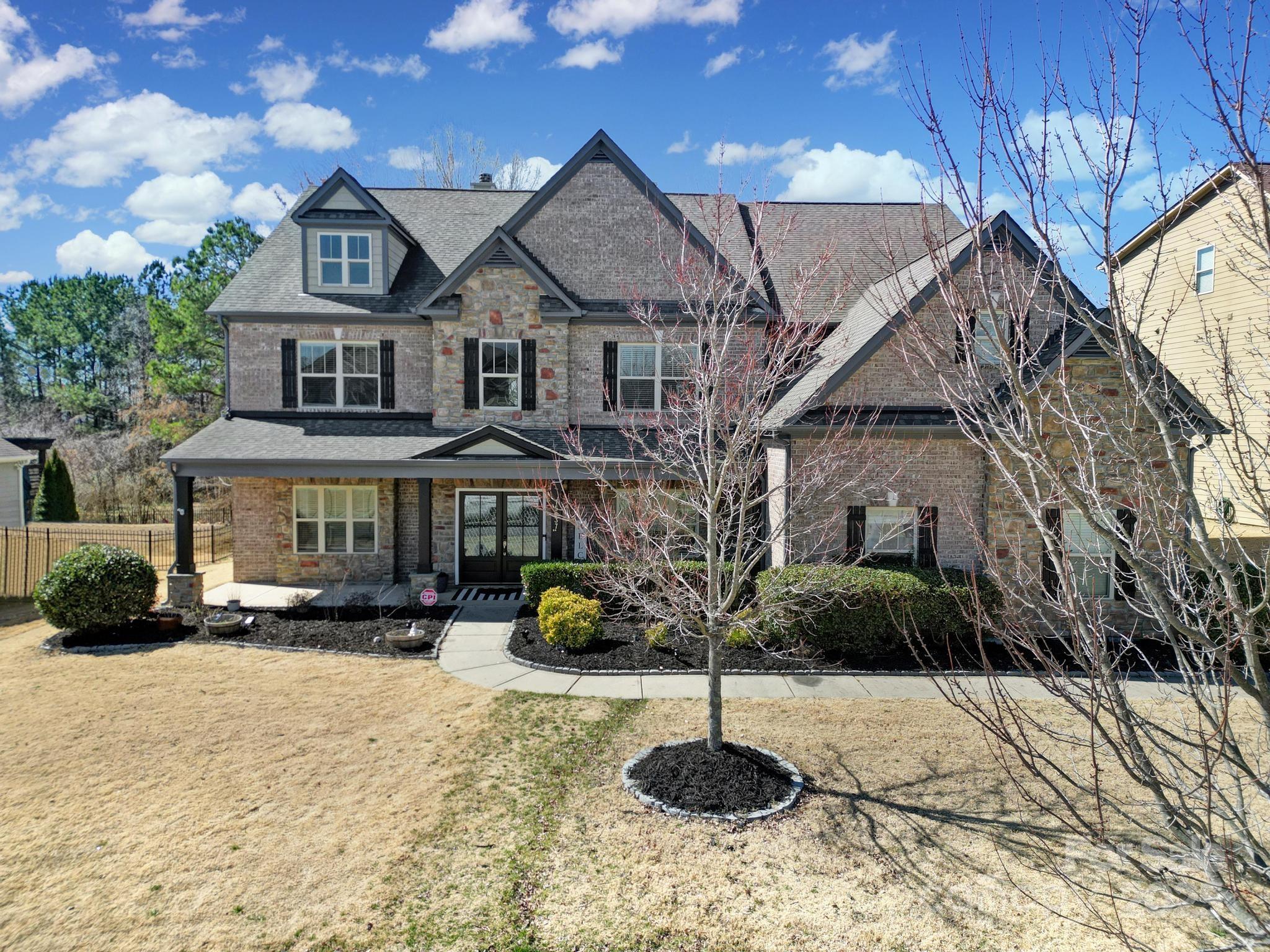 15637 Guthrie Drive Property Photo