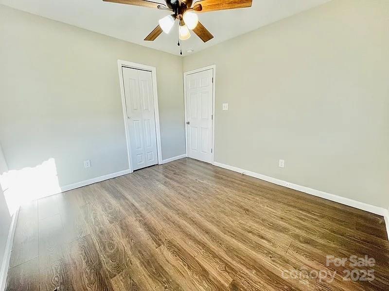 904 N Oakland Street Property Photo 16