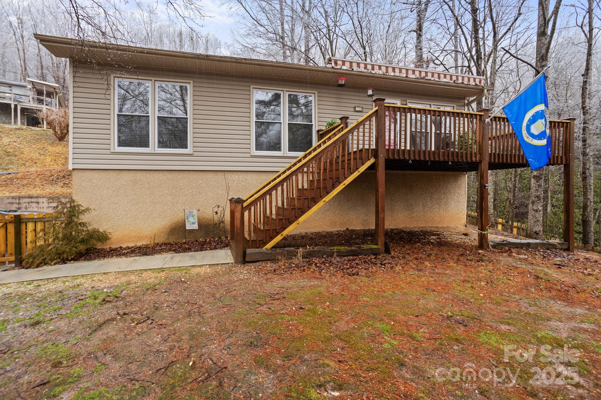 10 Finlay Ridge Road Property Photo