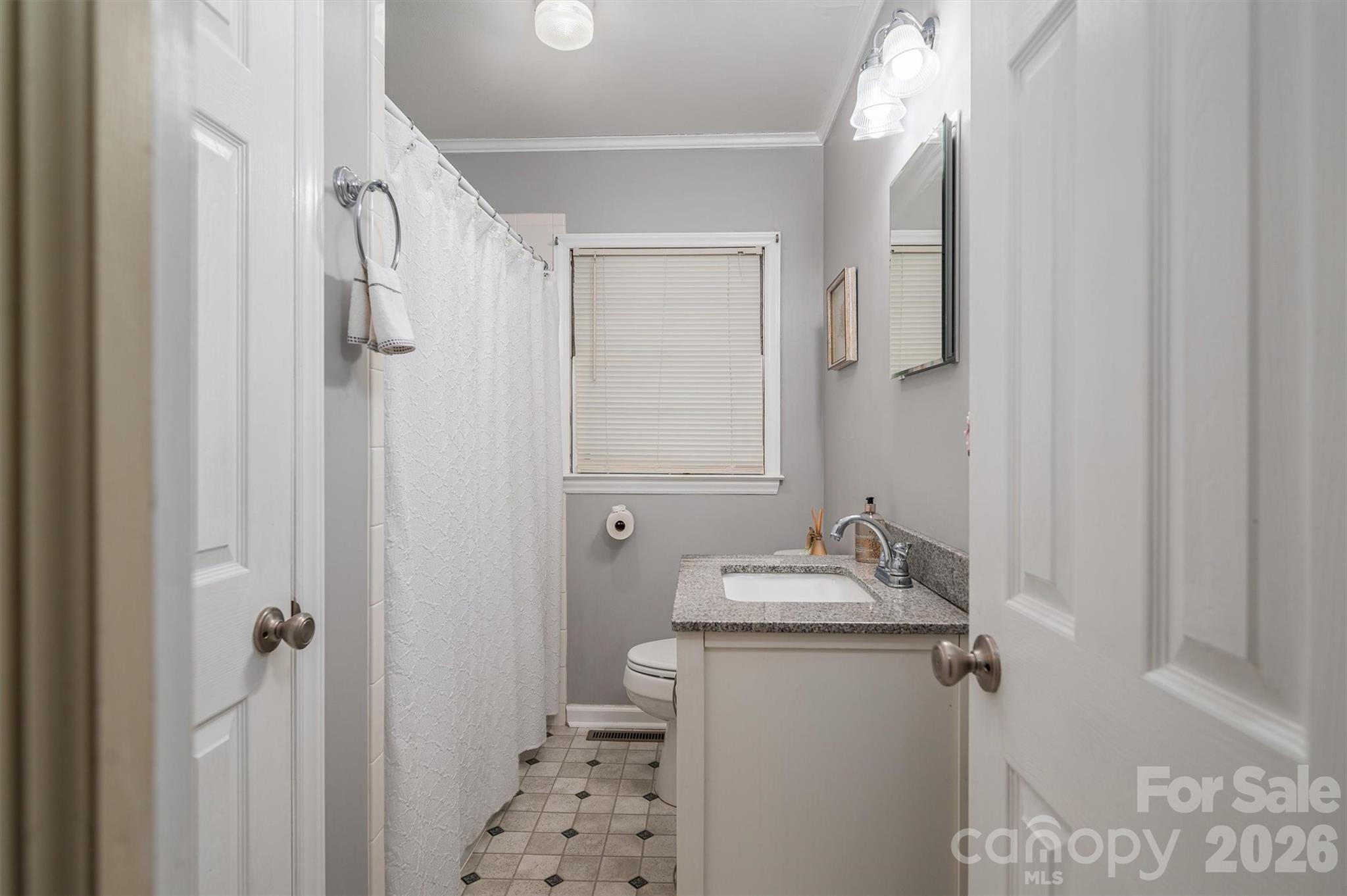 816 S South Point Road Property Photo 27
