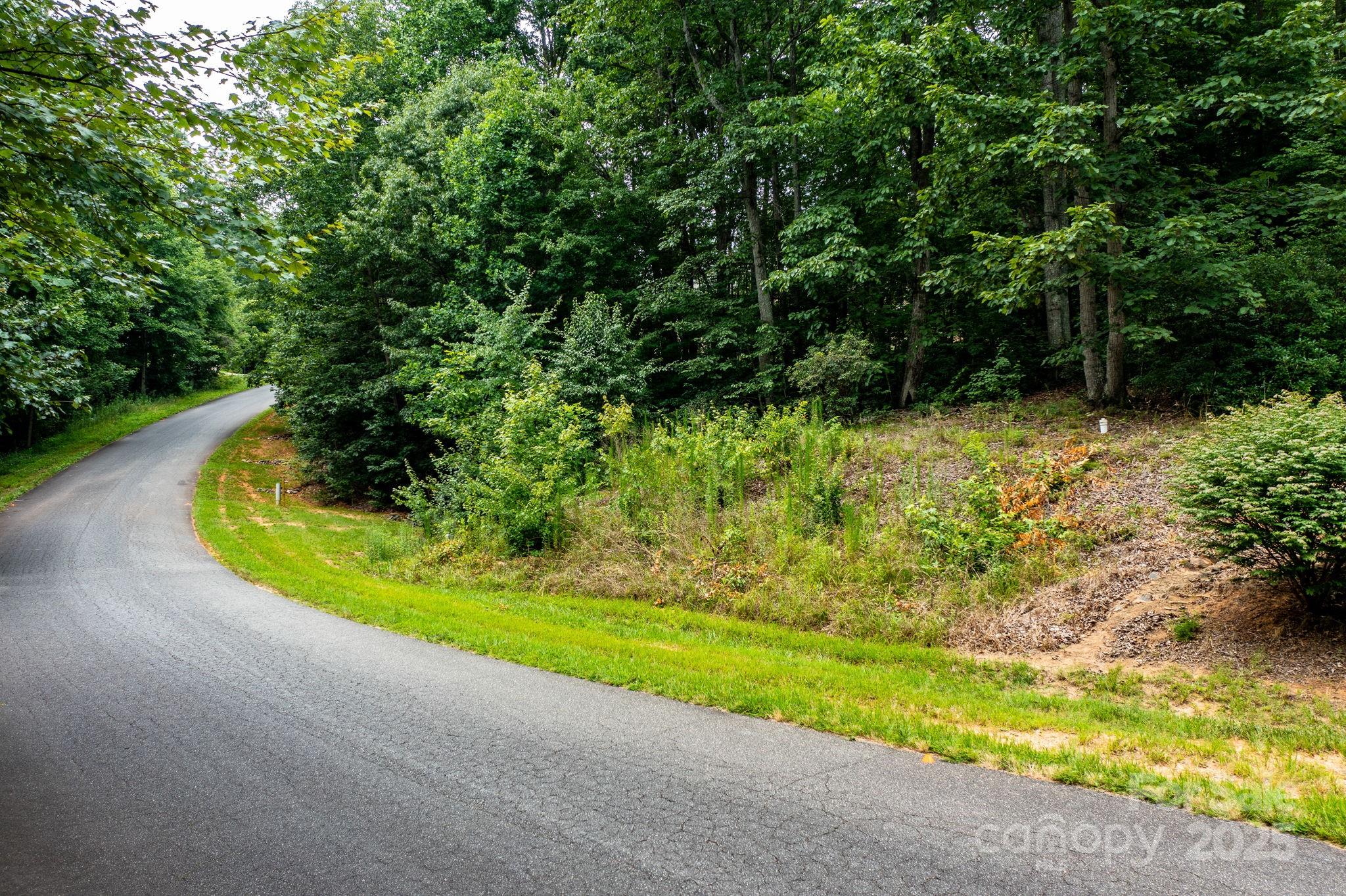 351 I-40 Access Road Property Photo 7