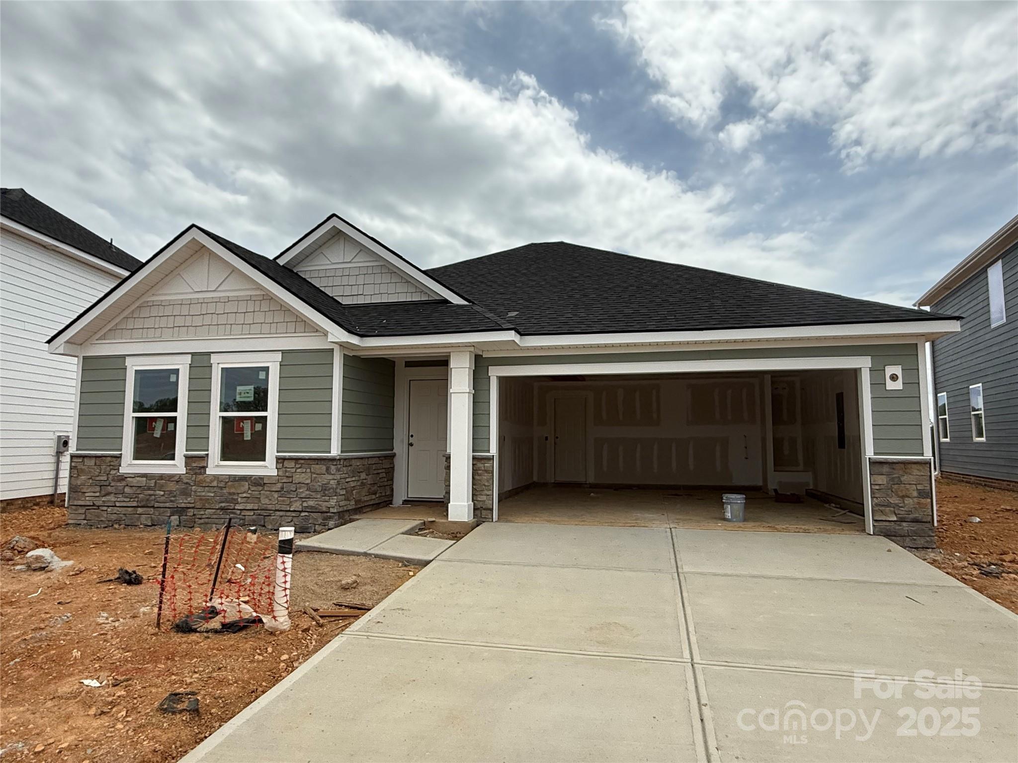 338 Knotty Wood Drive 69 Property Photo