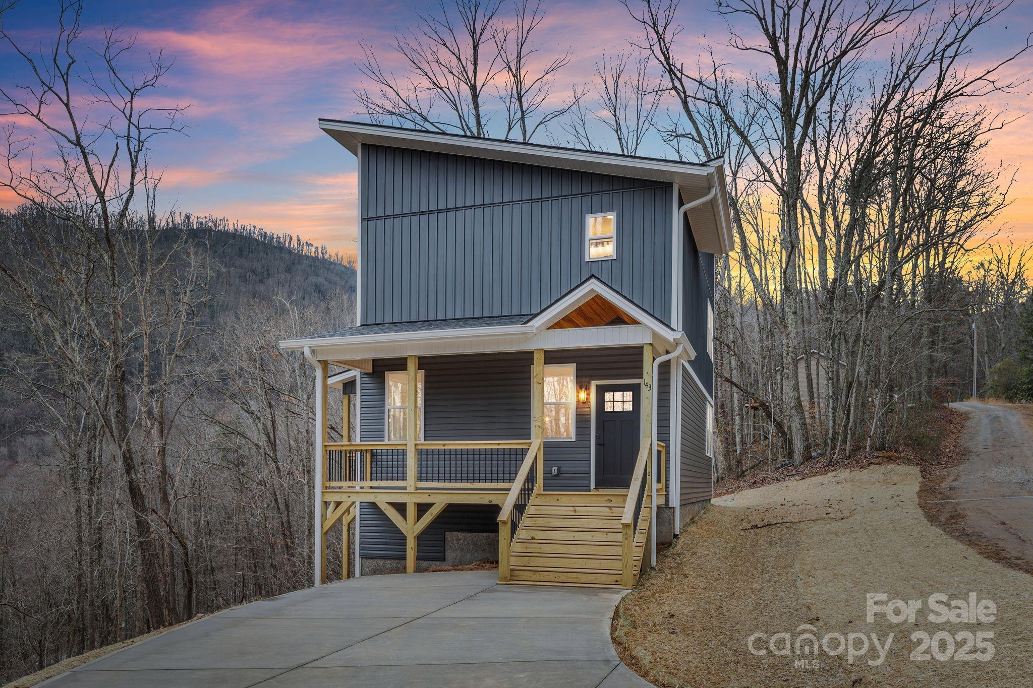 143 Blossom Ridge Property Photo