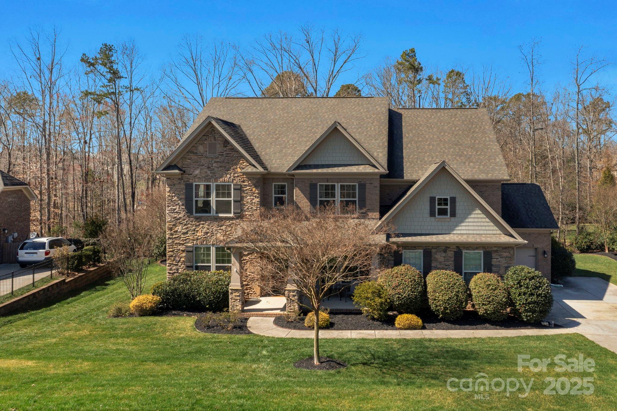 4004 Tremont Drive Property Photo