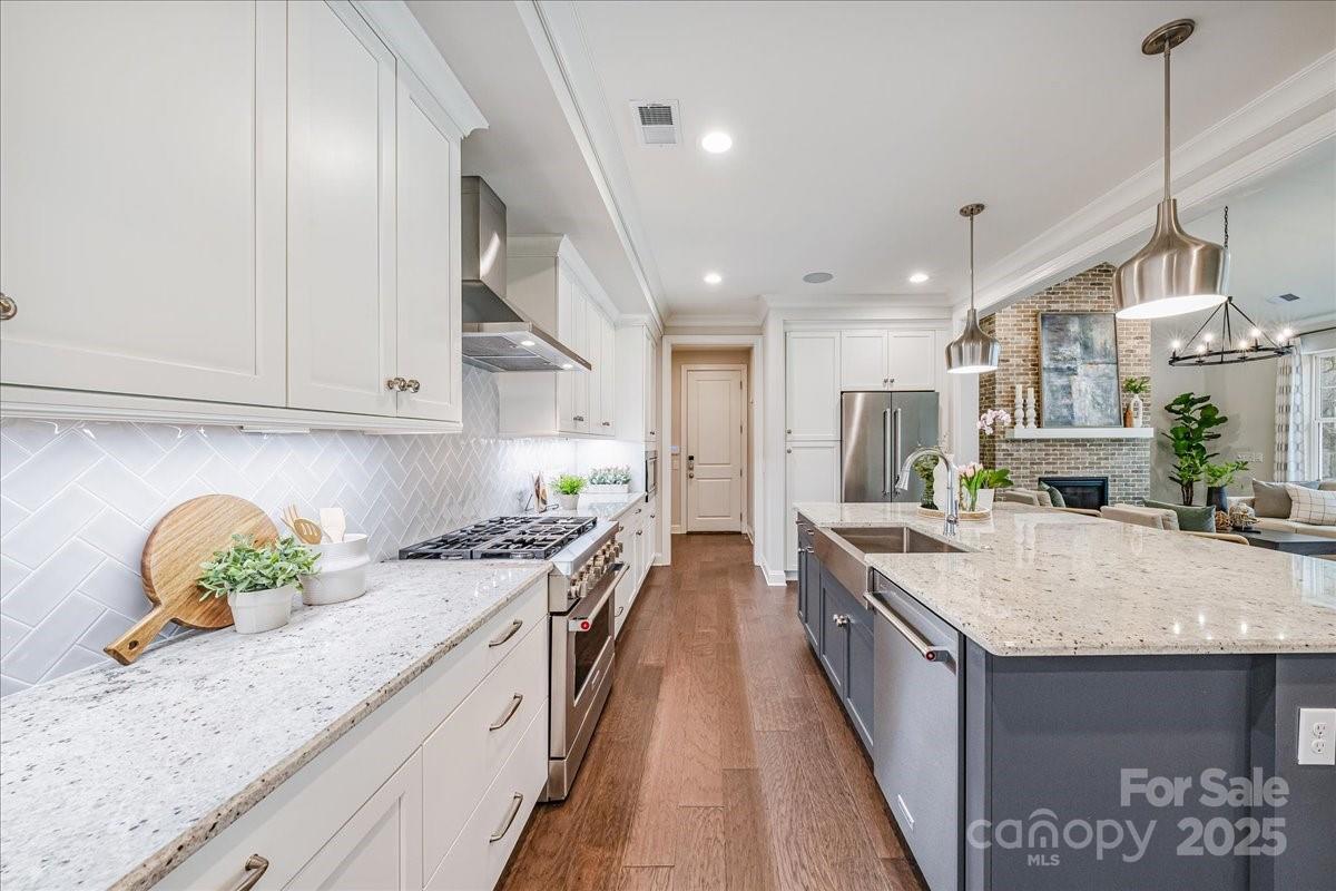 3288 Sherman Drive Property Photo