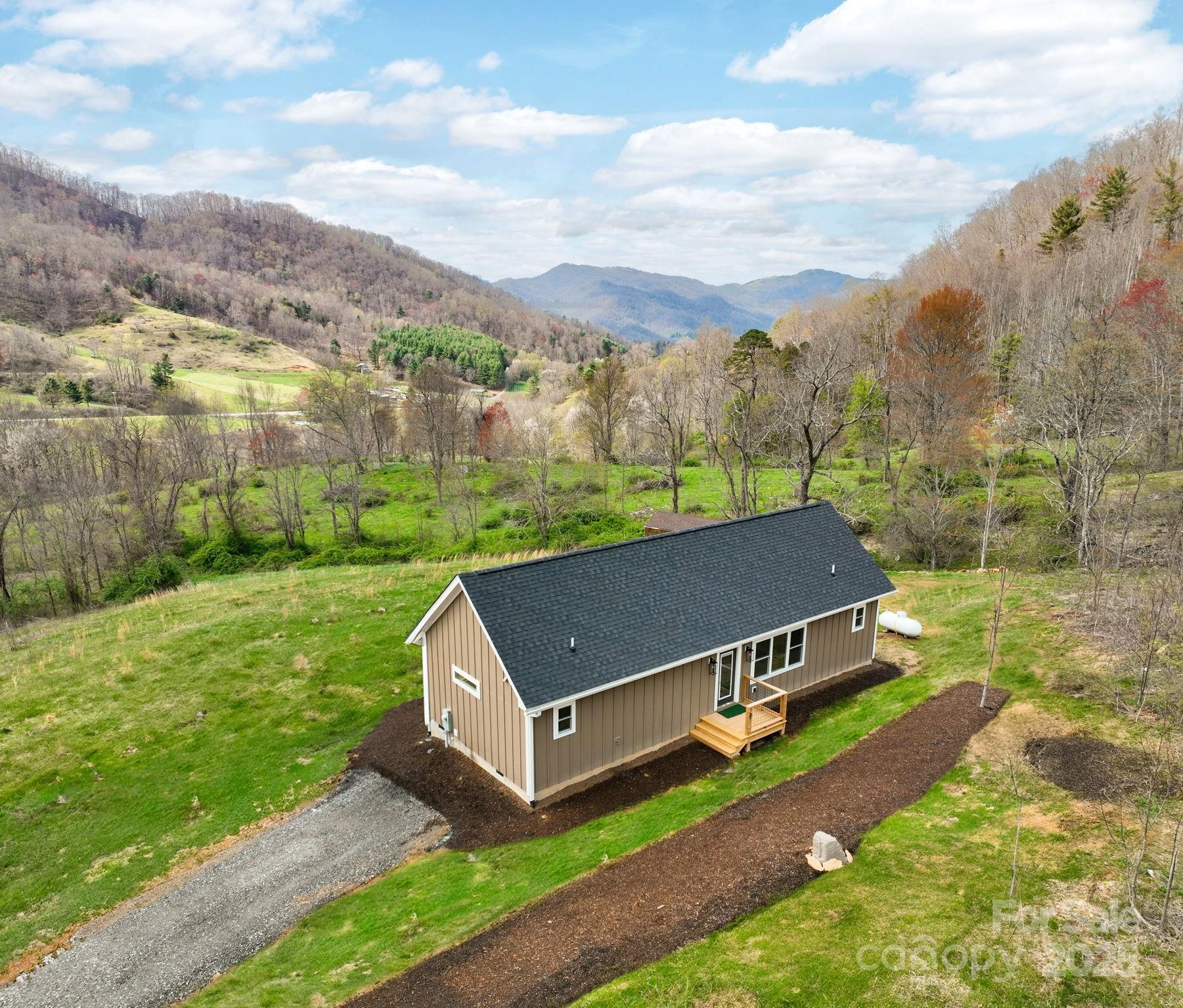 295 Split Pine Cove Property Photo