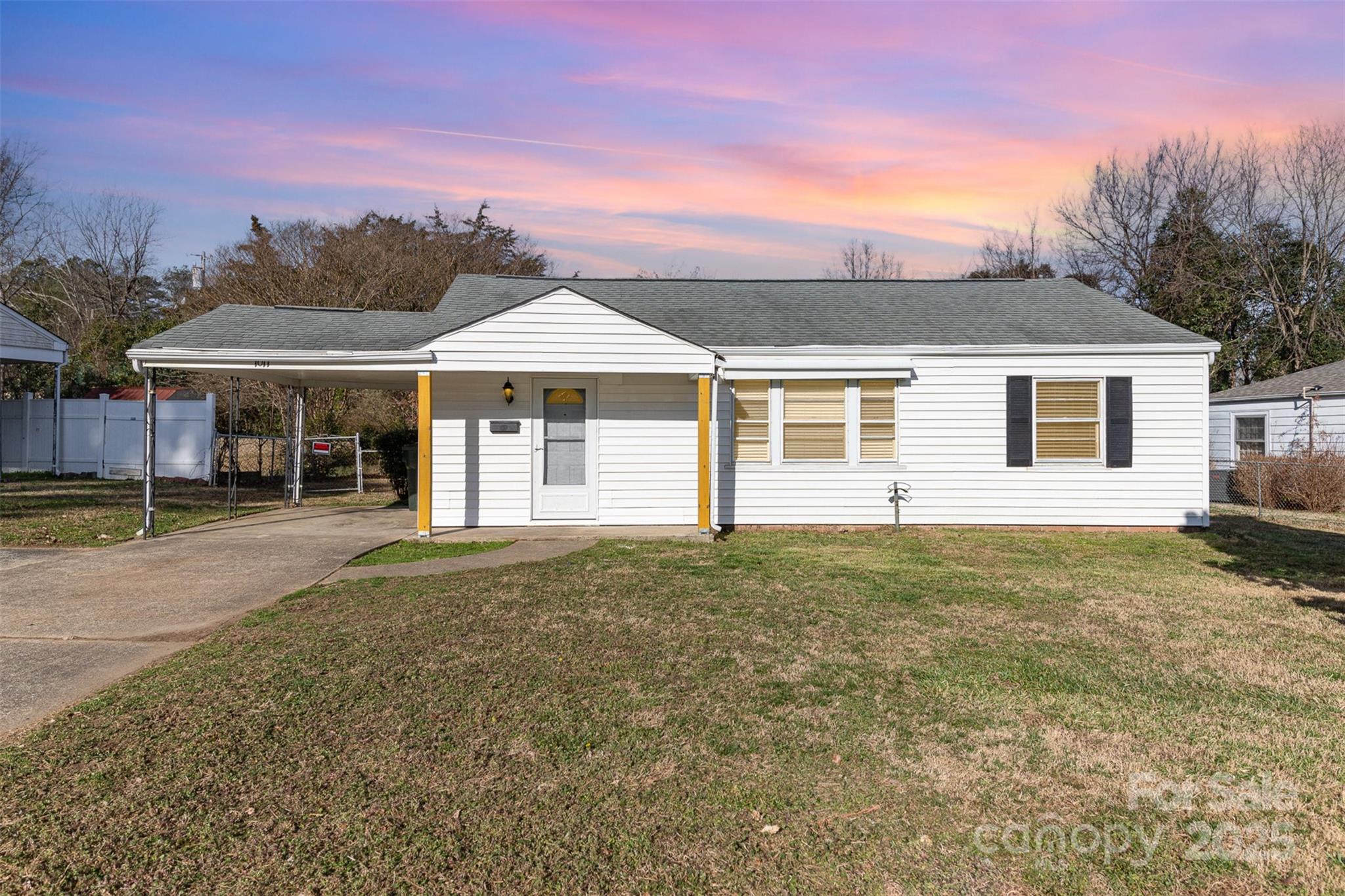 1011 Mcdow Drive Property Photo