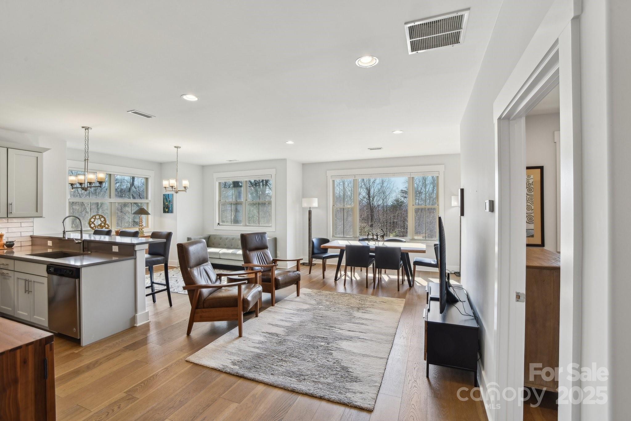 22 Thornes Lane Property Photo
