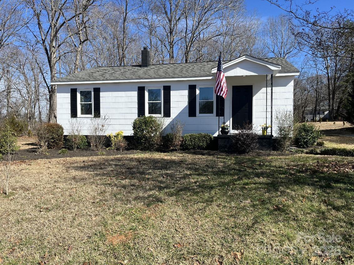 426 Holland Memorial Church Road Property Photo