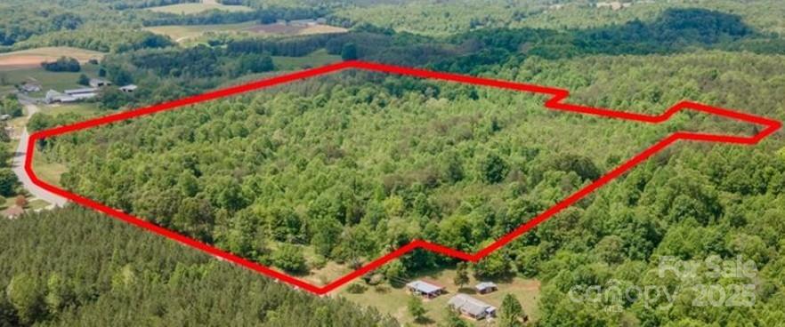 4675 Harmony Highway Property Photo 6