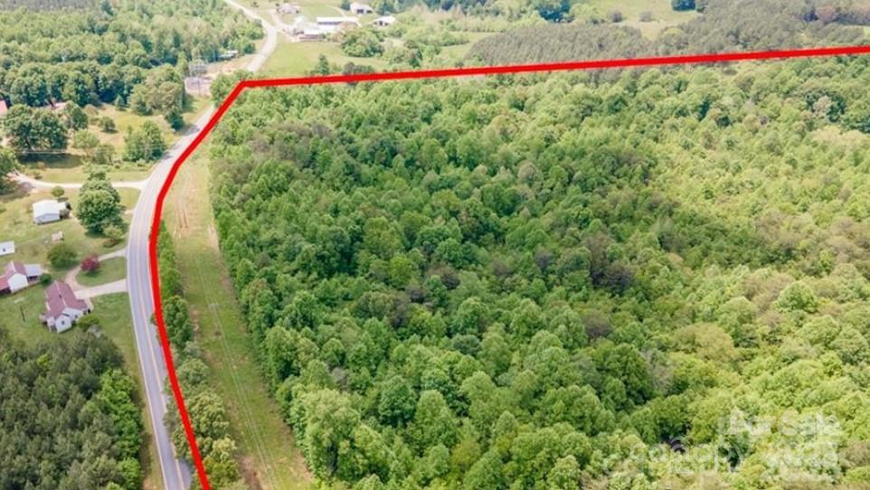 4675 Harmony Highway Property Photo 7