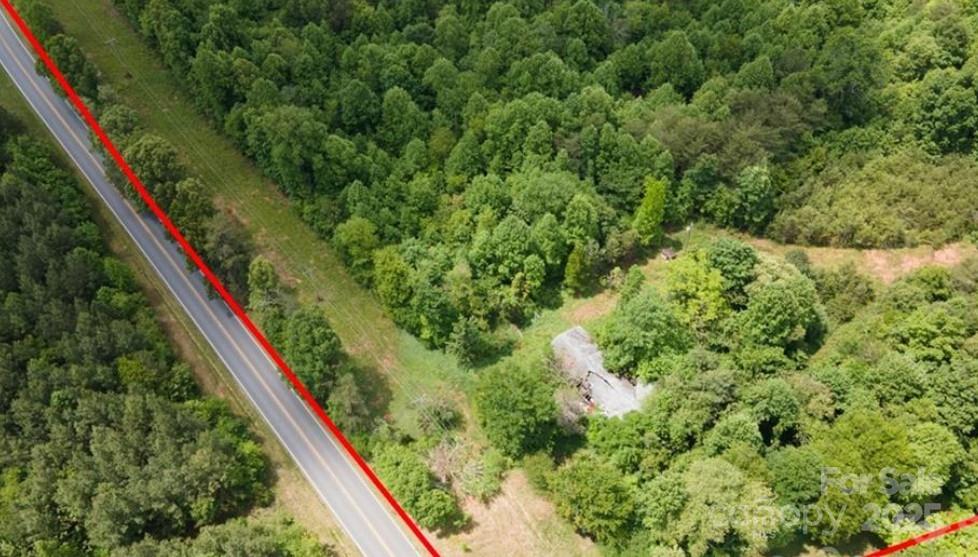 4675 Harmony Highway Property Photo 8