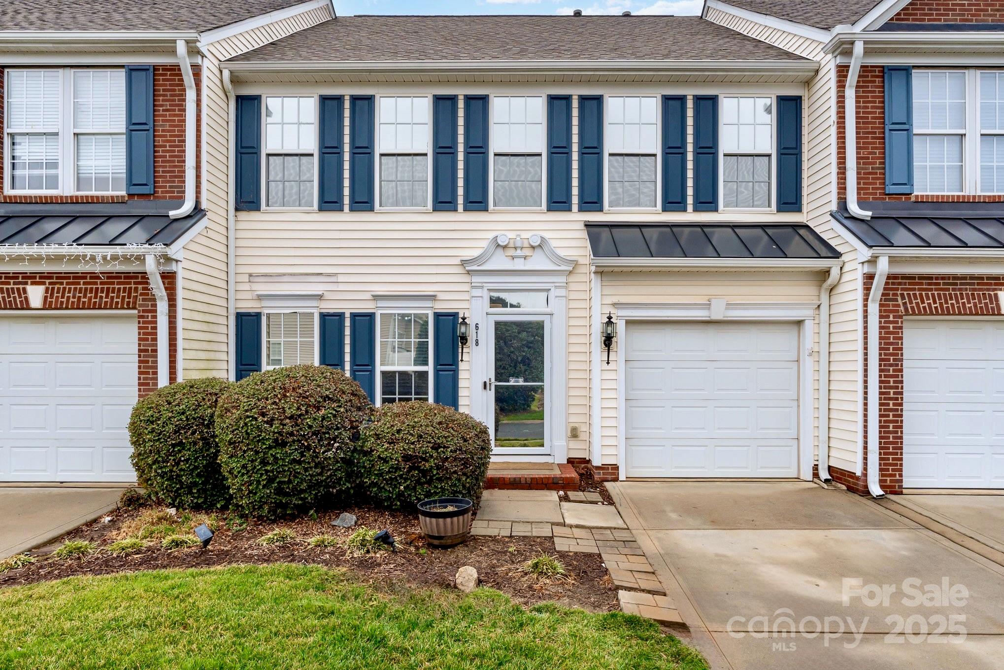 Autumn Cove At Lake Wylie Real Estate Listings Main Image