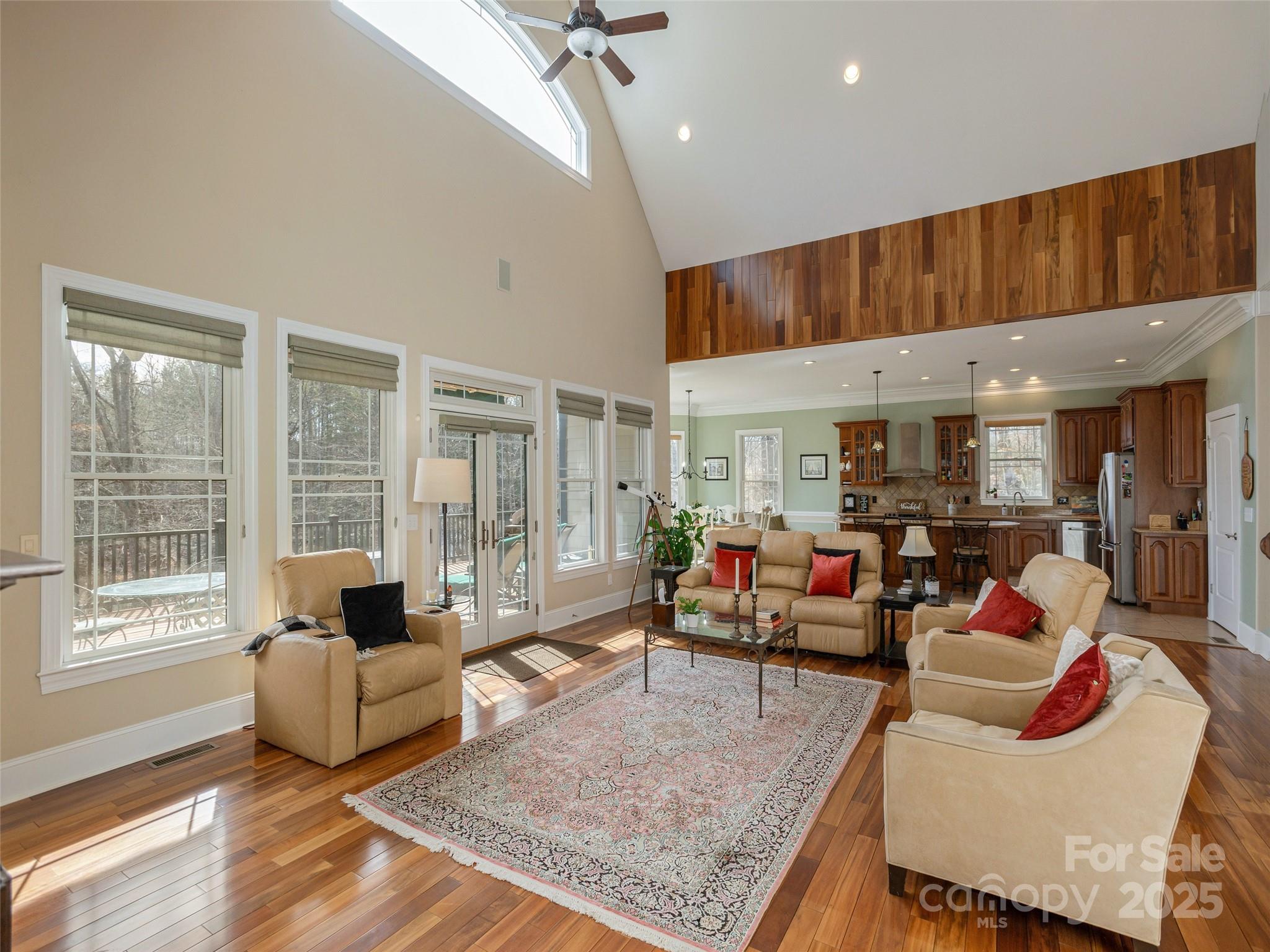 172 Summer Morning Court Property Photo 14