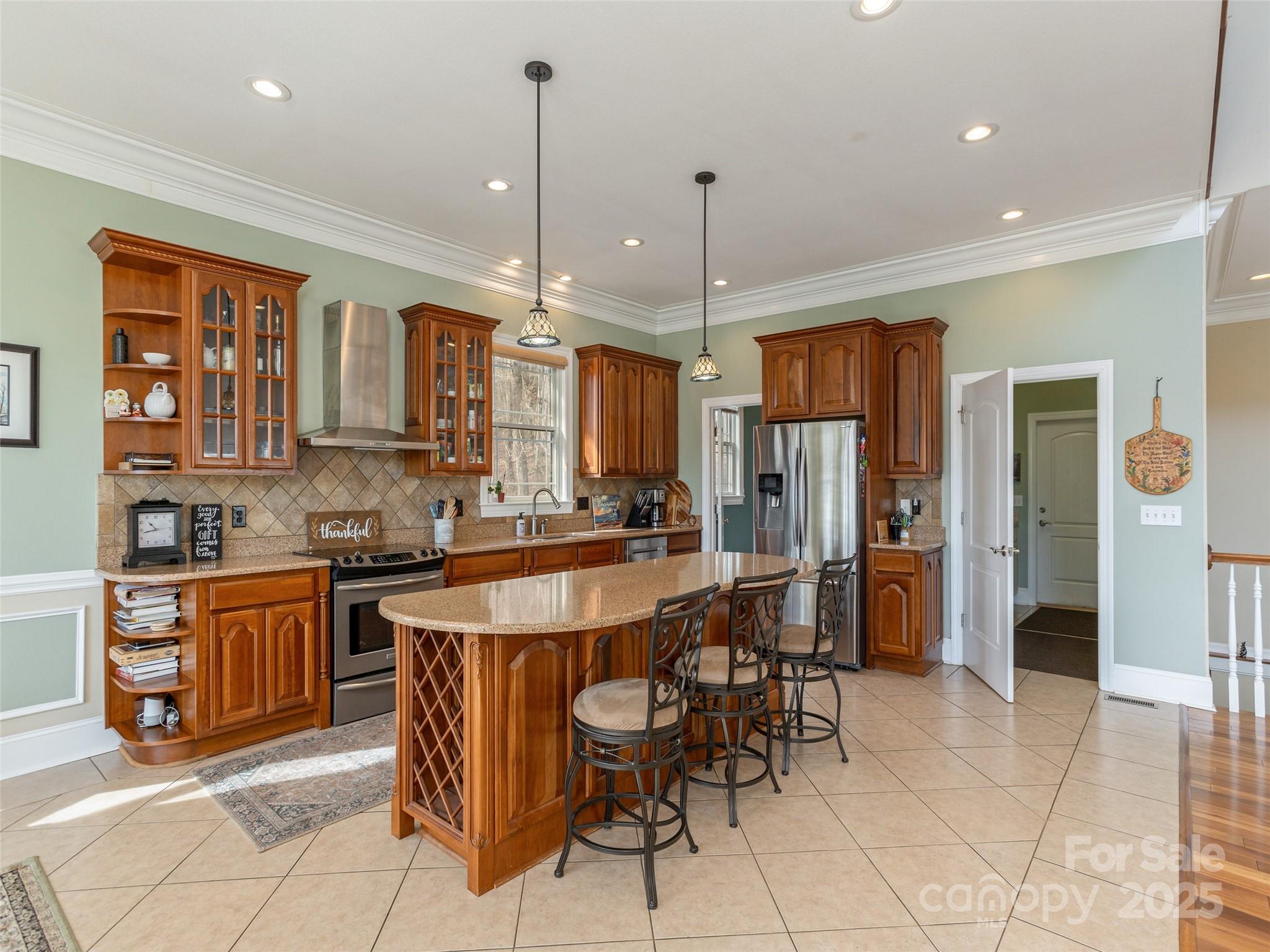 172 Summer Morning Court Property Photo 17