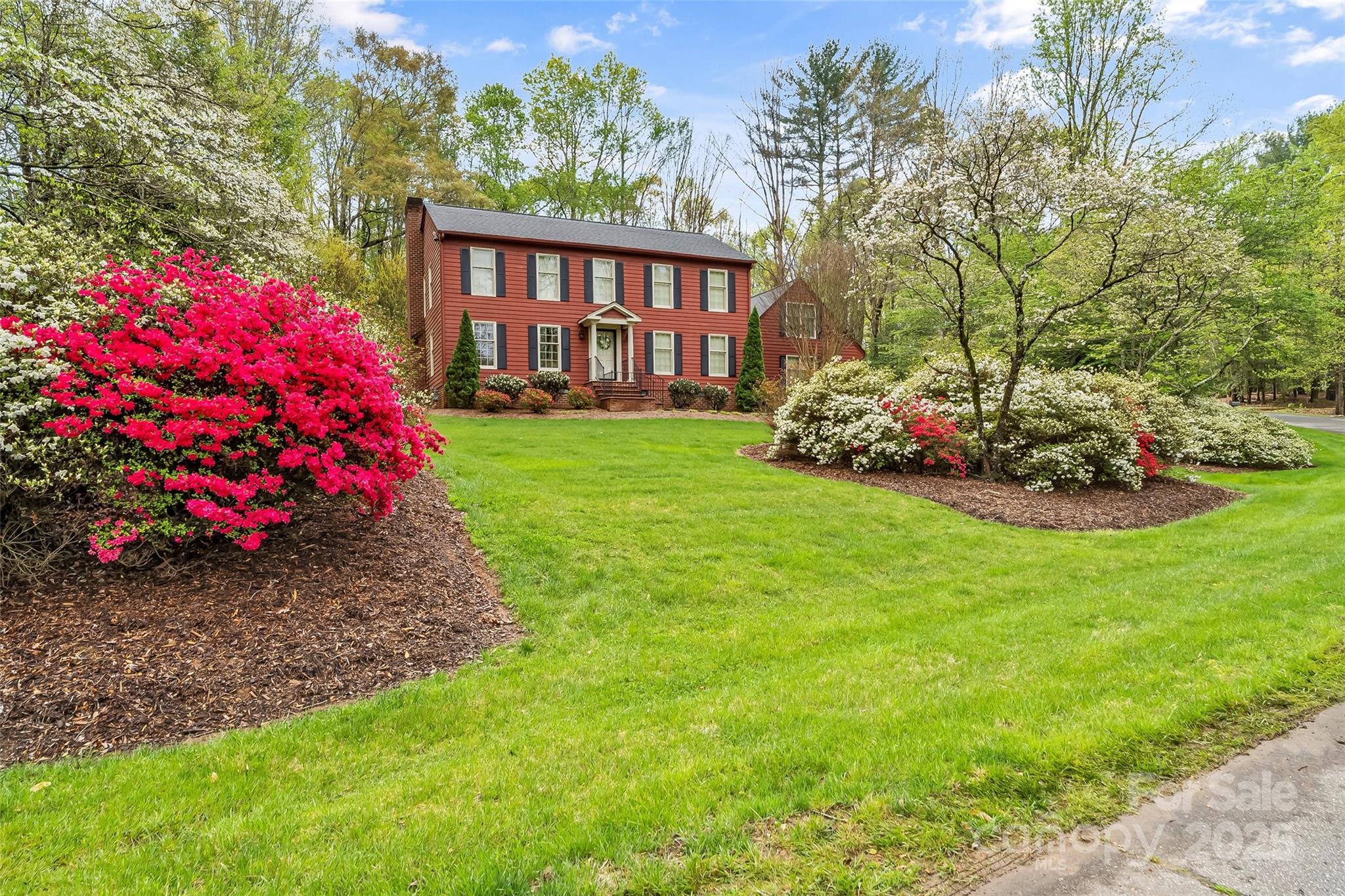 102 Parkland Street Property Photo