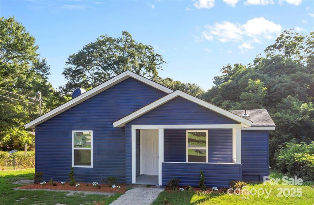 332 Mountain View Street Property Photo 1