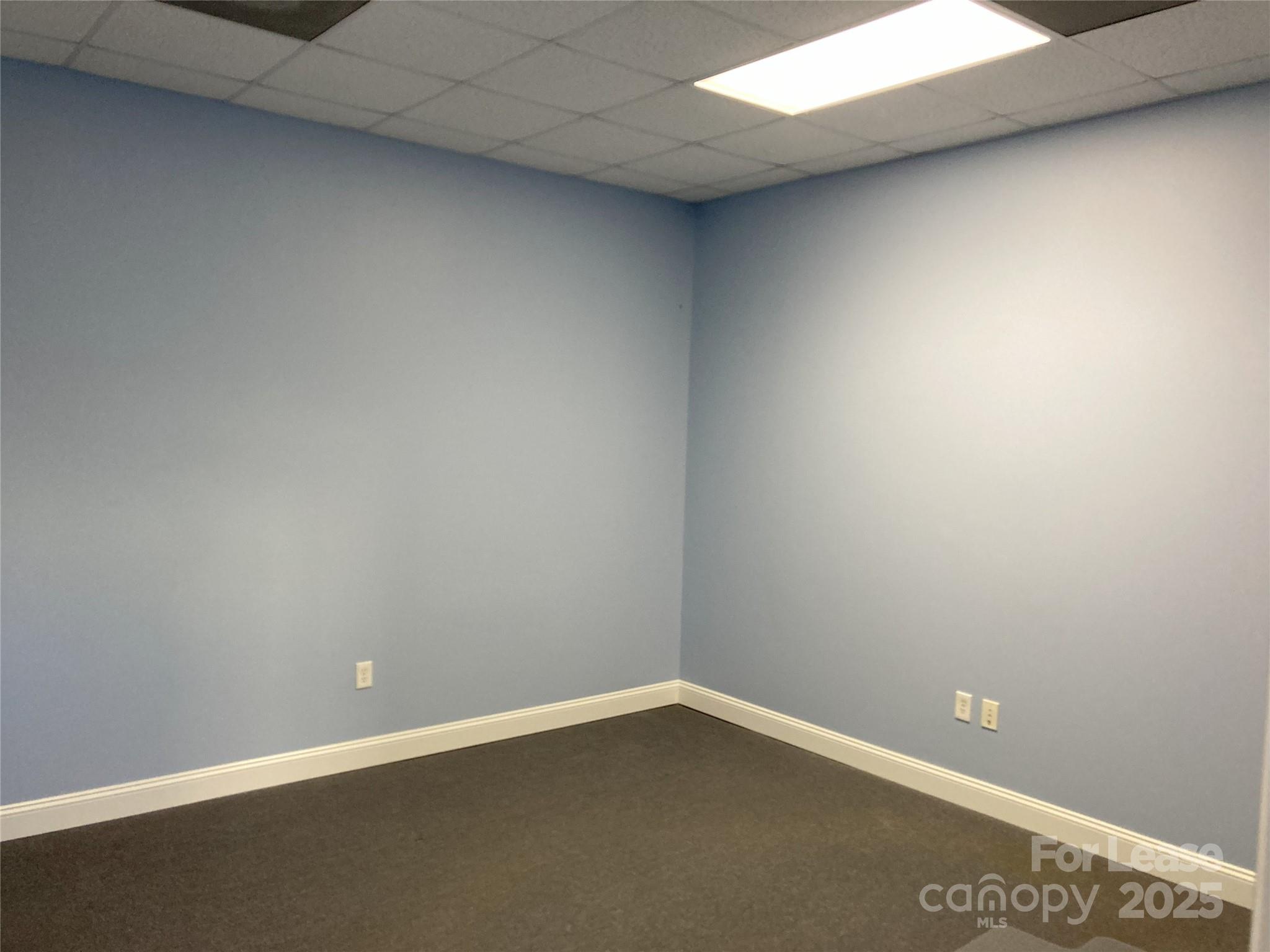 119 Poplar Pointe Drive F Property Photo 6