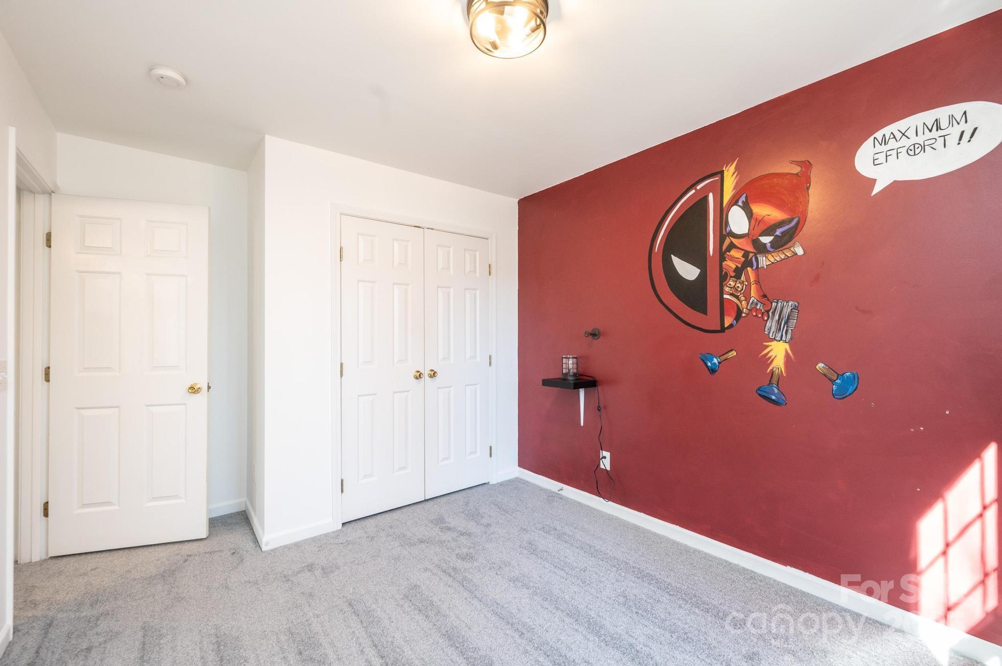 102 Brewster Court Property Photo 36