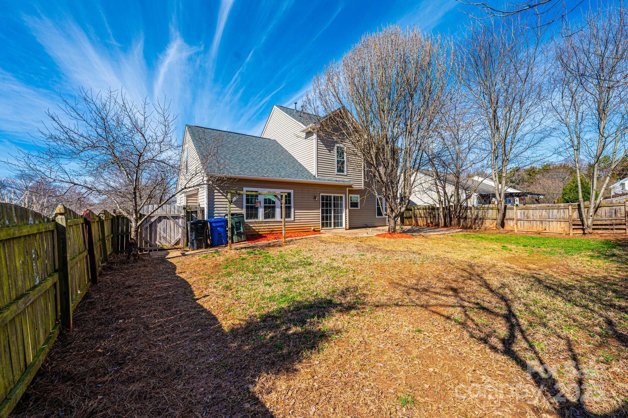 102 Brewster Court Property Photo 40