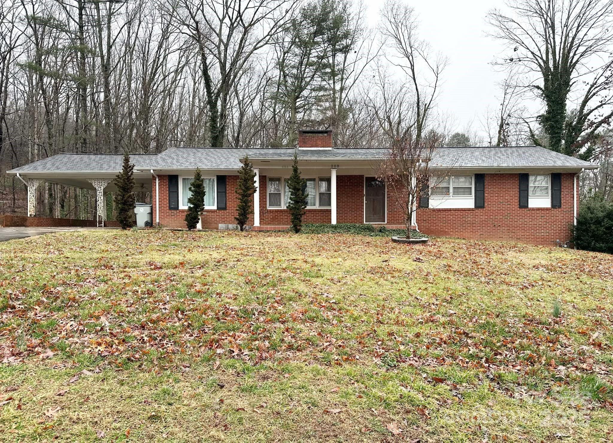 208 Eastwood Park Drive Property Photo