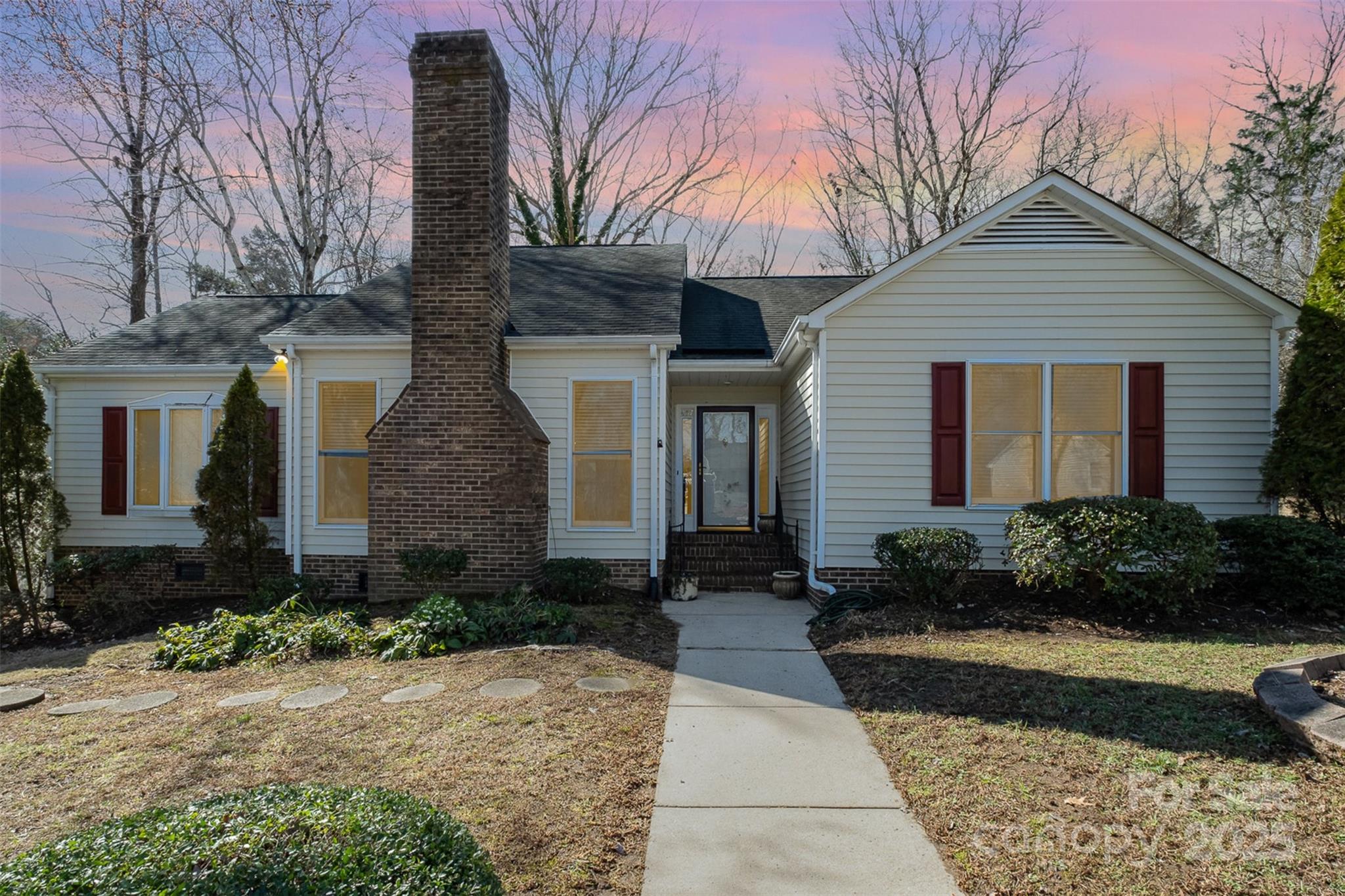 457 Birchwood Trail Property Photo
