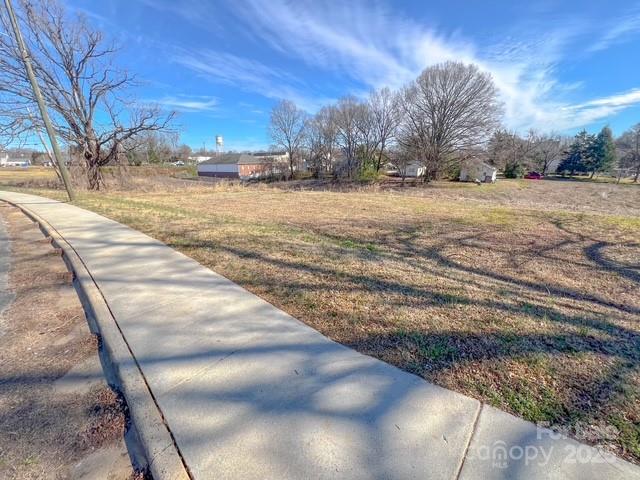 904 Marietta Street Property Photo 2