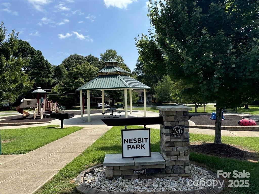 616 Smith Street A Property Photo 24