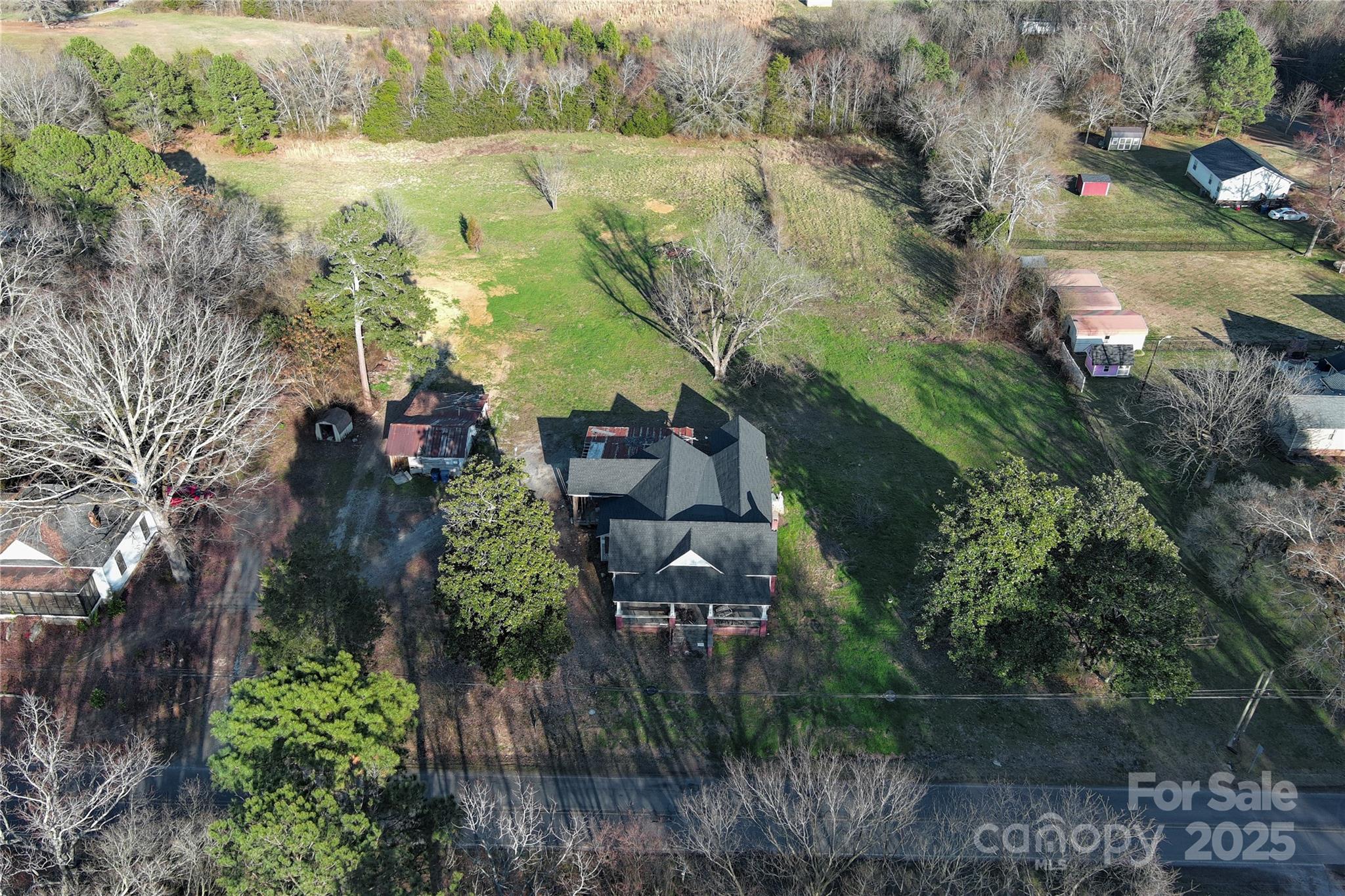 224 N Clinton Avenue Property Photo