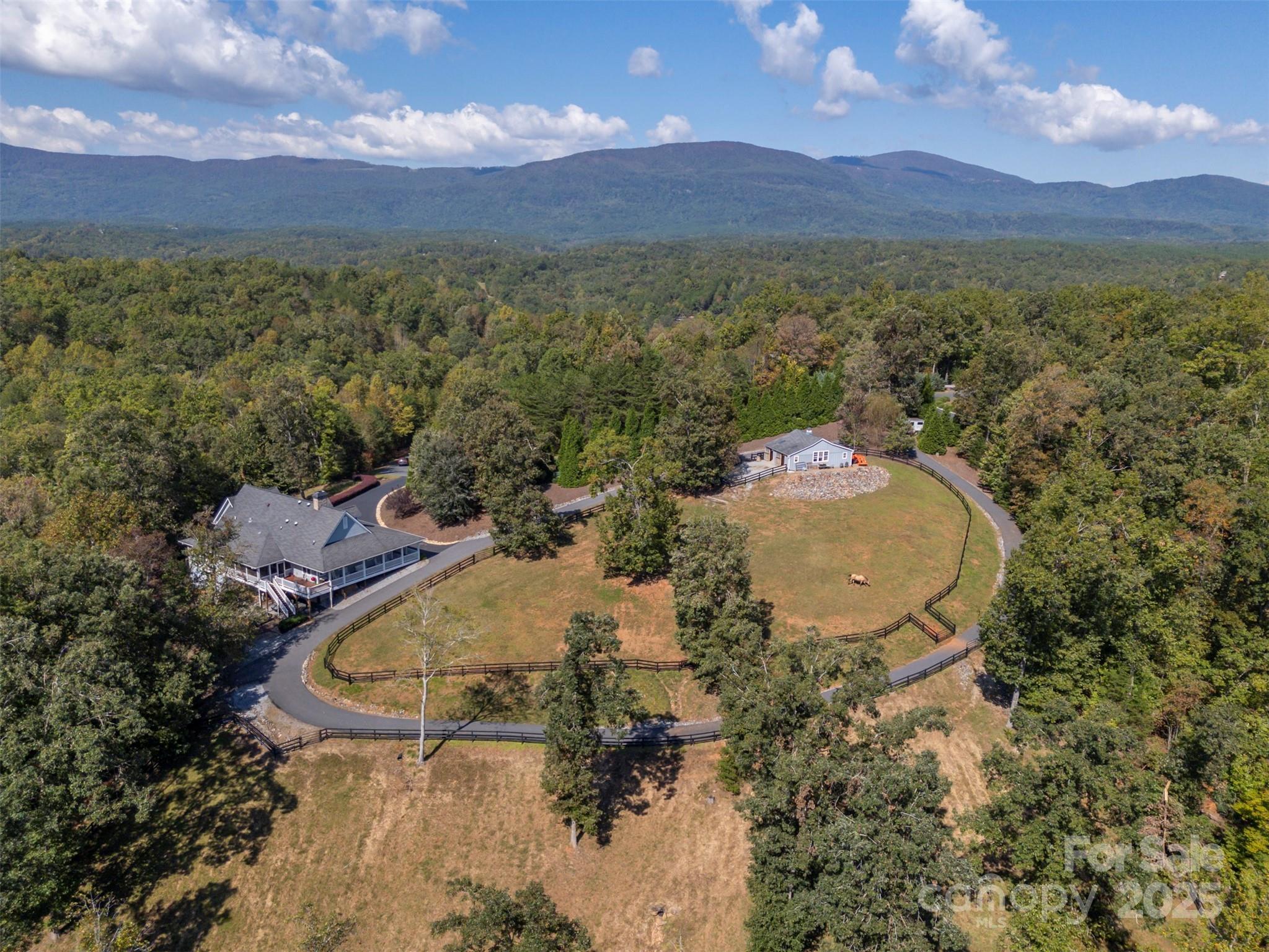 2707 Lake Adger Parkway Property Photo