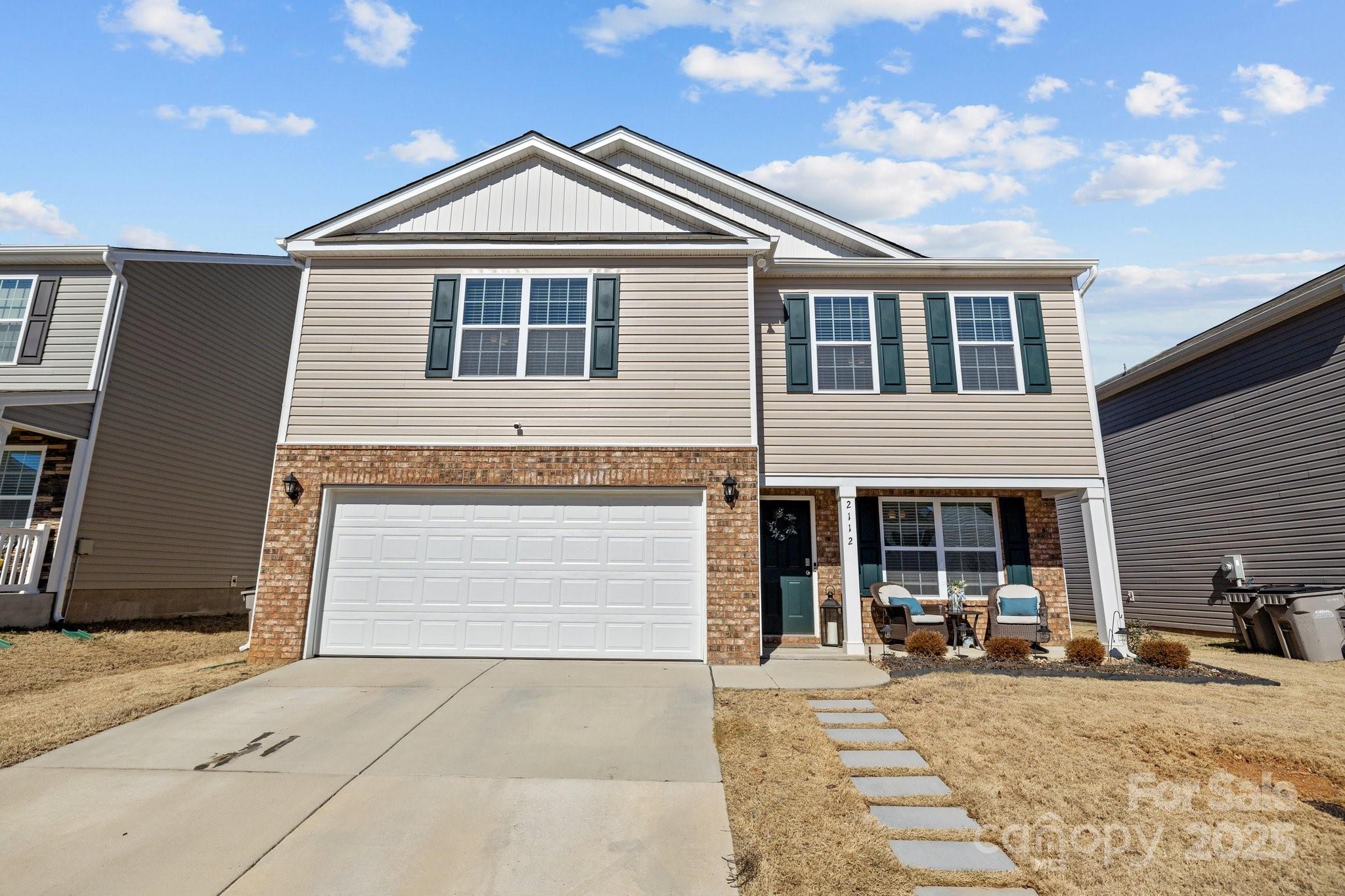 2112 Eastway Drive Property Photo