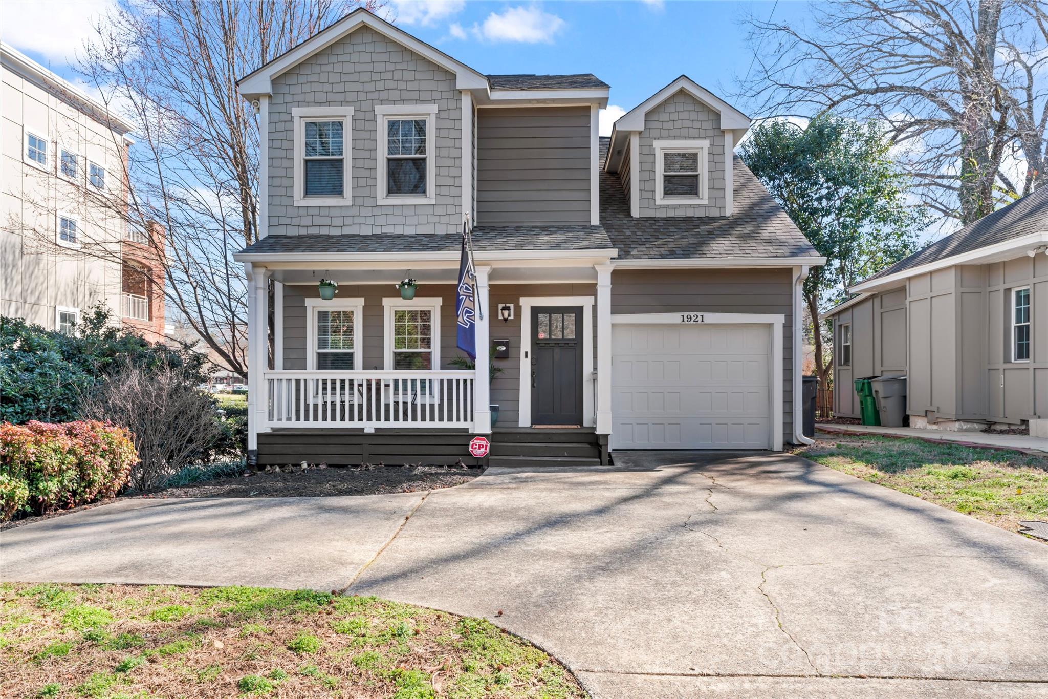 1921 Kenilworth Avenue Property Photo