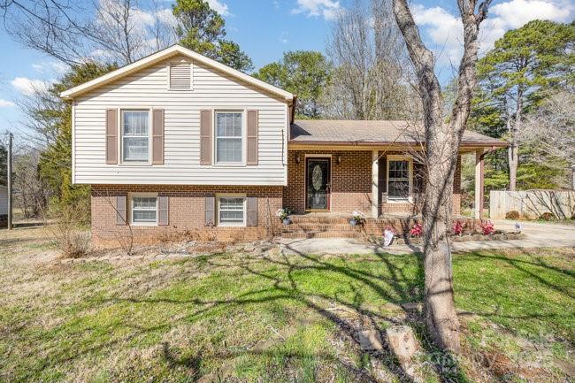 132 Stoneybrook Road Property Photo