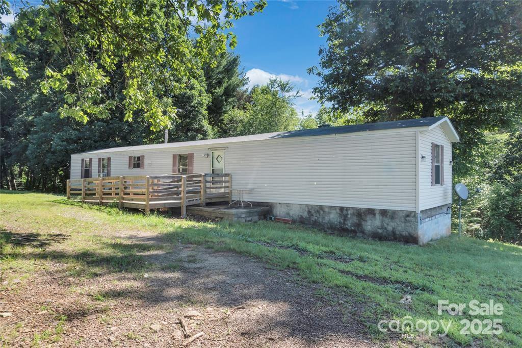 5624 R & R Farm Road Property Photo