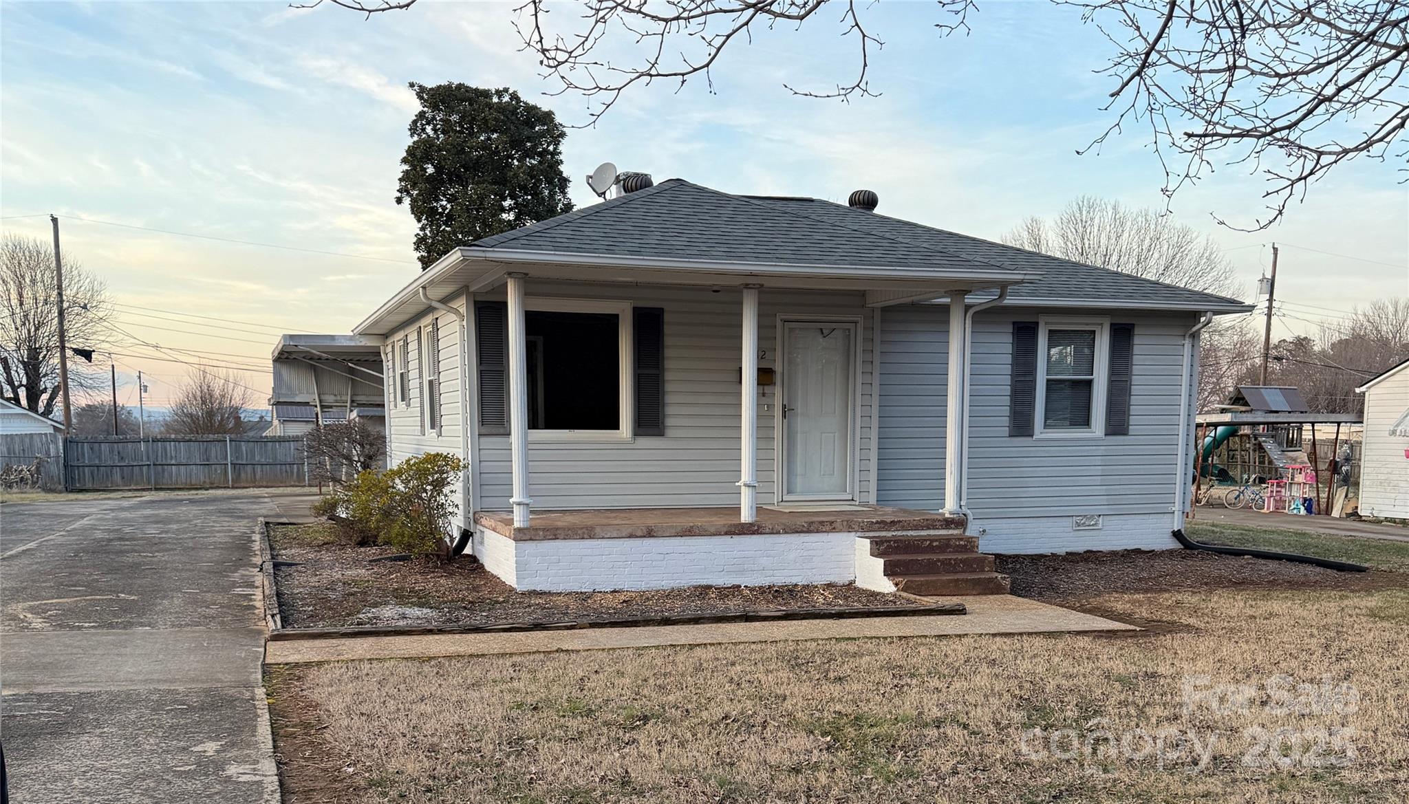 3412 1st Avenue Circle Property Photo