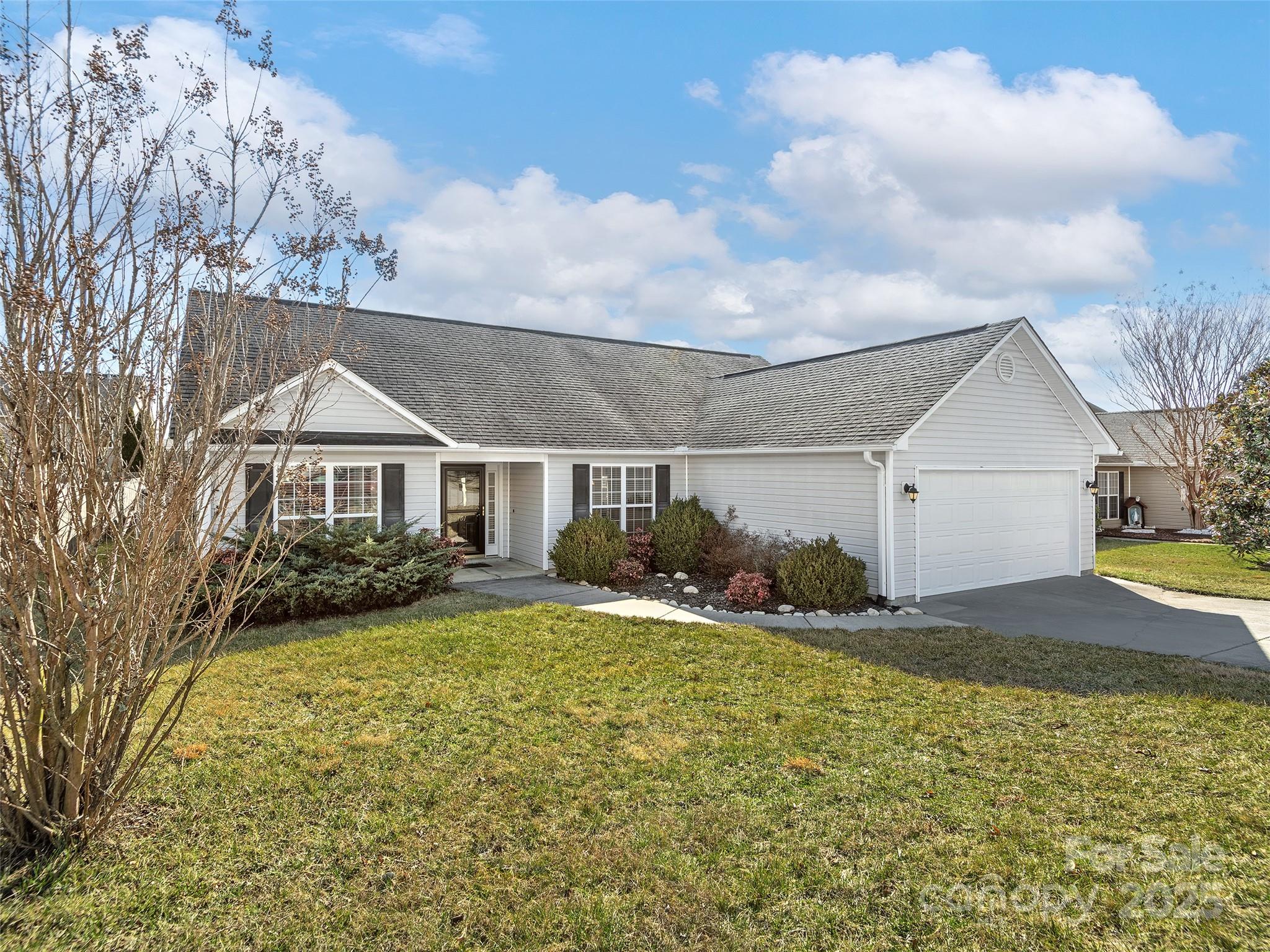 101 Black River Road Property Photo