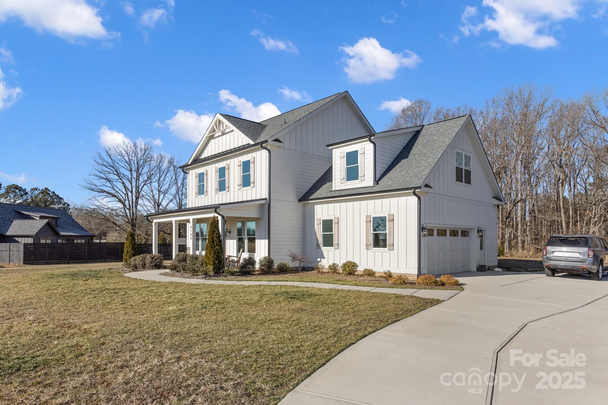8788 Potter Road Property Photo