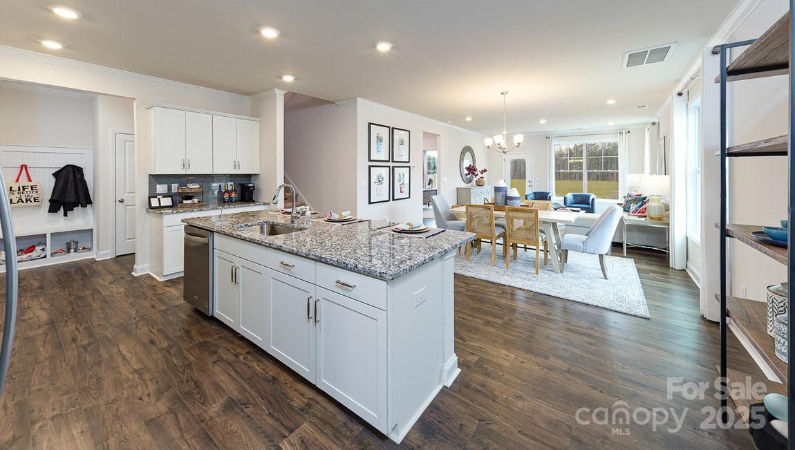 4229 Steel Way Property Photo