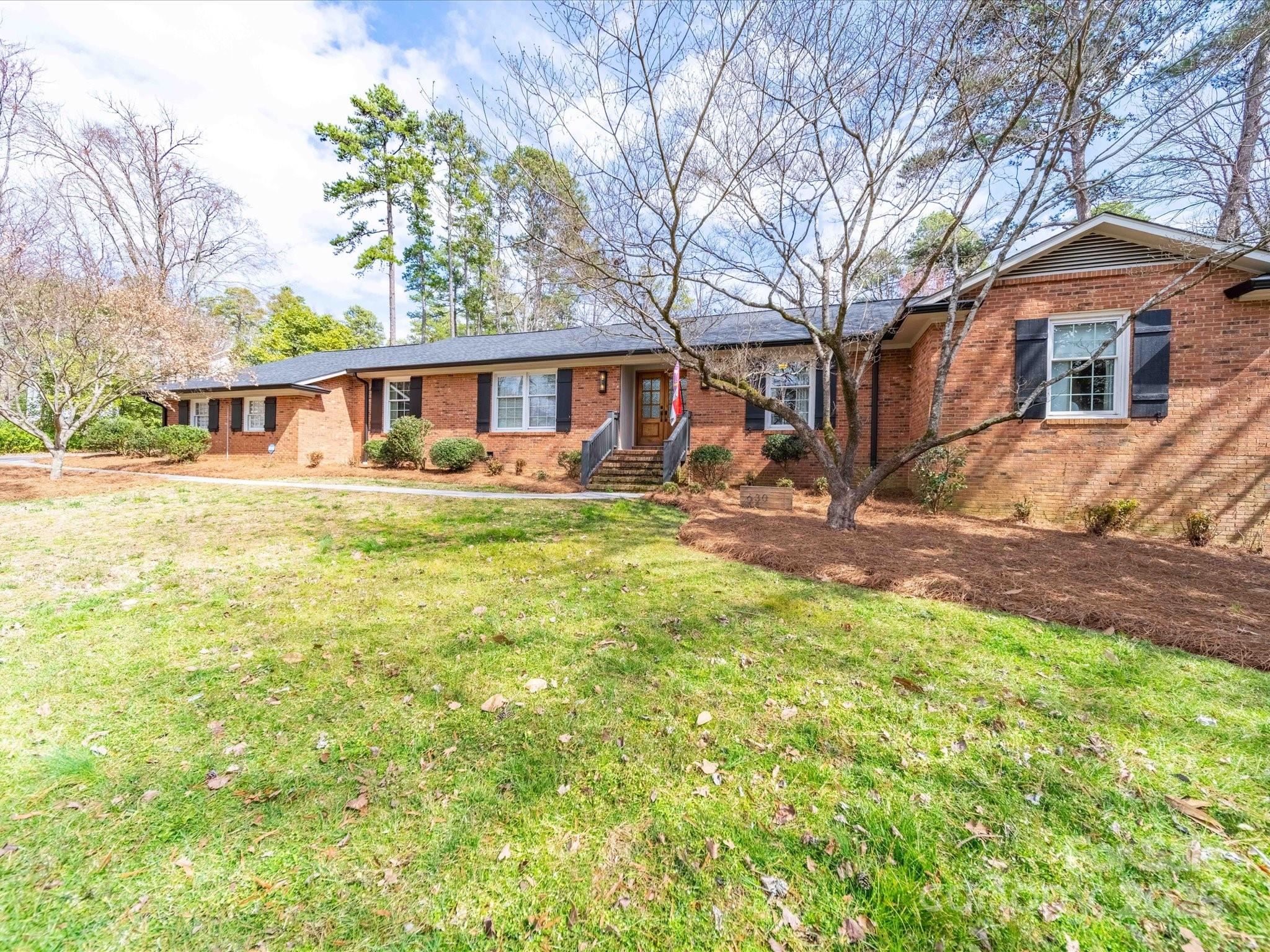 630 Windsor Place Property Photo