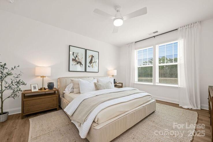 1018 Fairway Green Lane Landon Property Photo 11