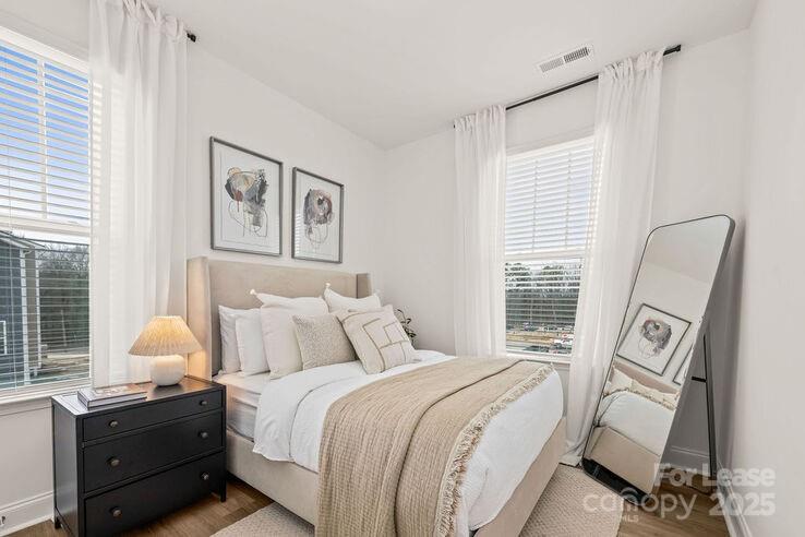 1018 Fairway Green Lane Landon Property Photo 13