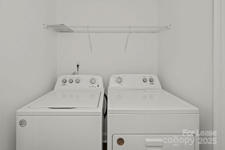 1018 Fairway Green Lane Landon Property Photo 20