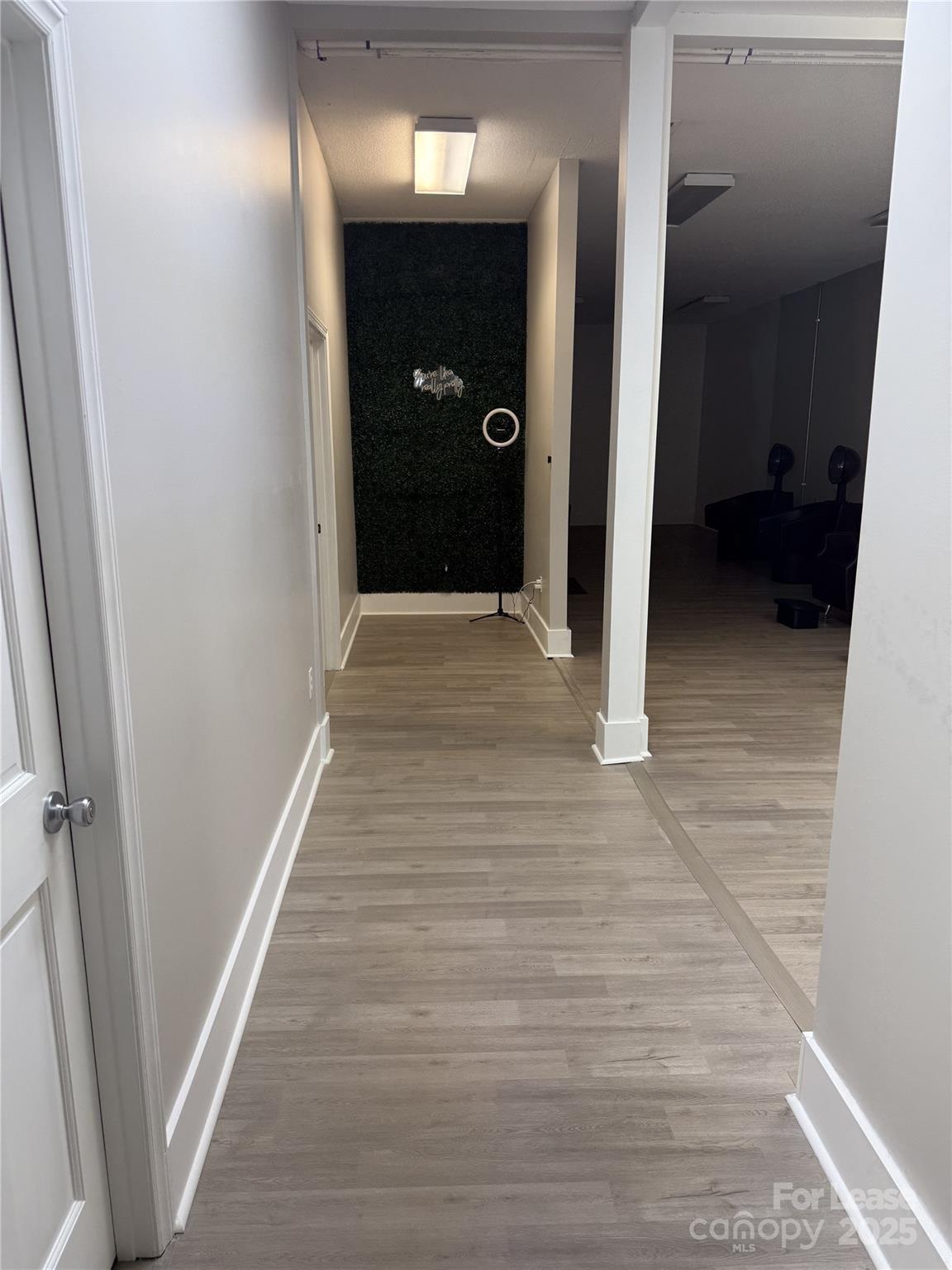 2530 W Roosevelt Boulevard B Property Photo 12