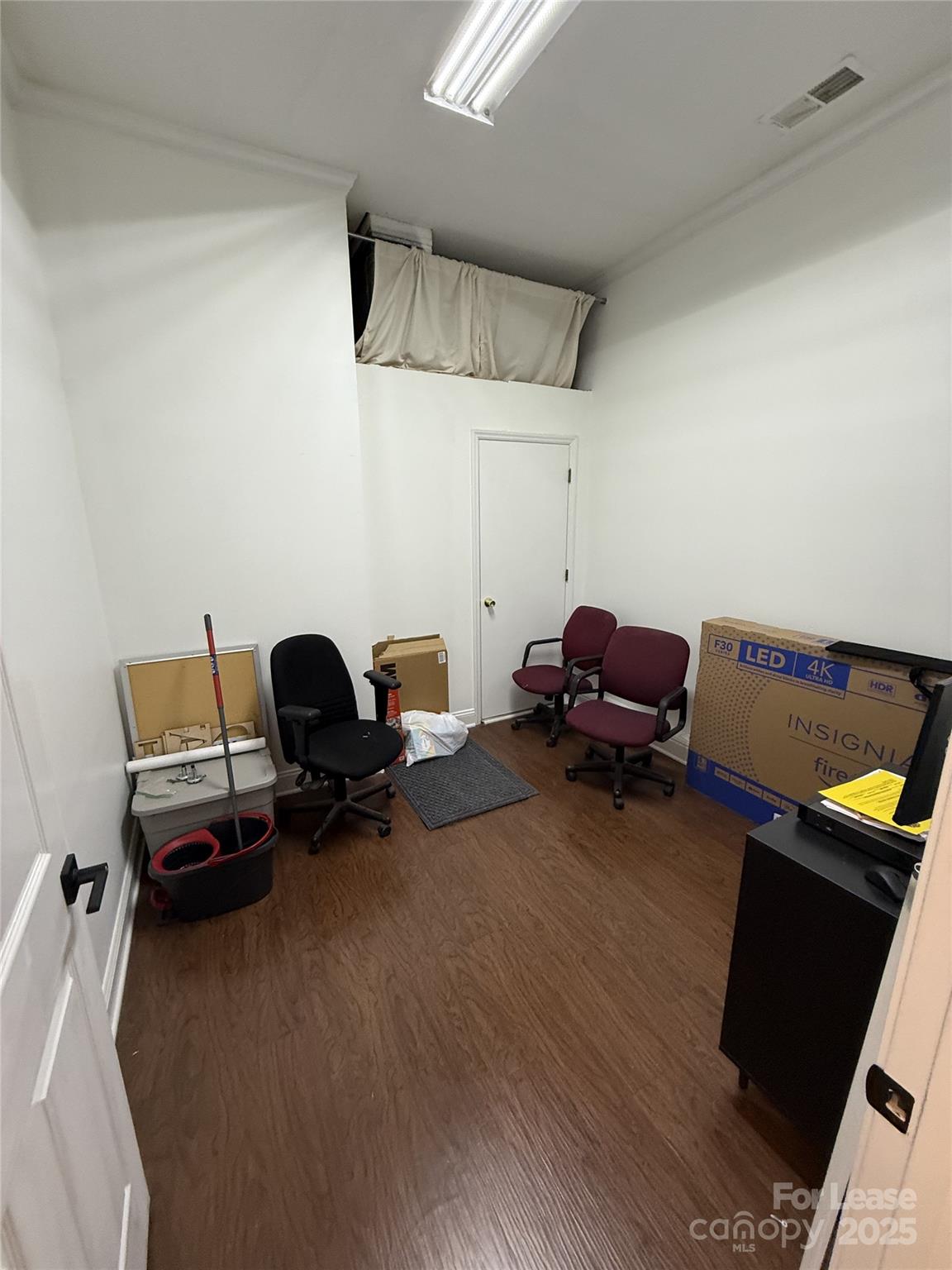 2530 W Roosevelt Boulevard B Property Photo 16